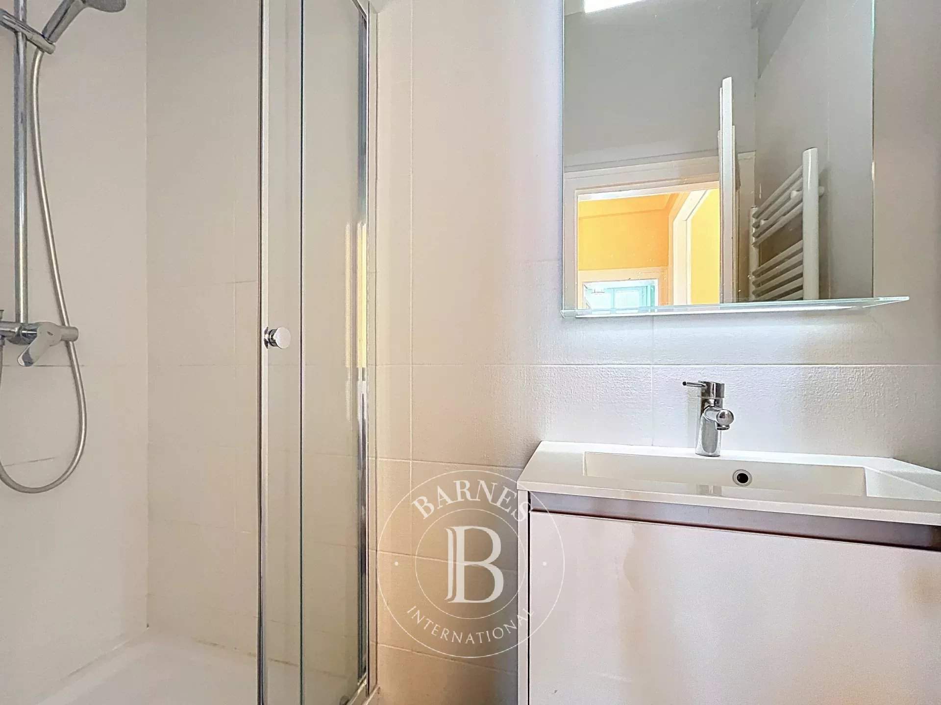 Saint-Germain-en-Laye  - Apartment 2 Bedrooms - picture 13