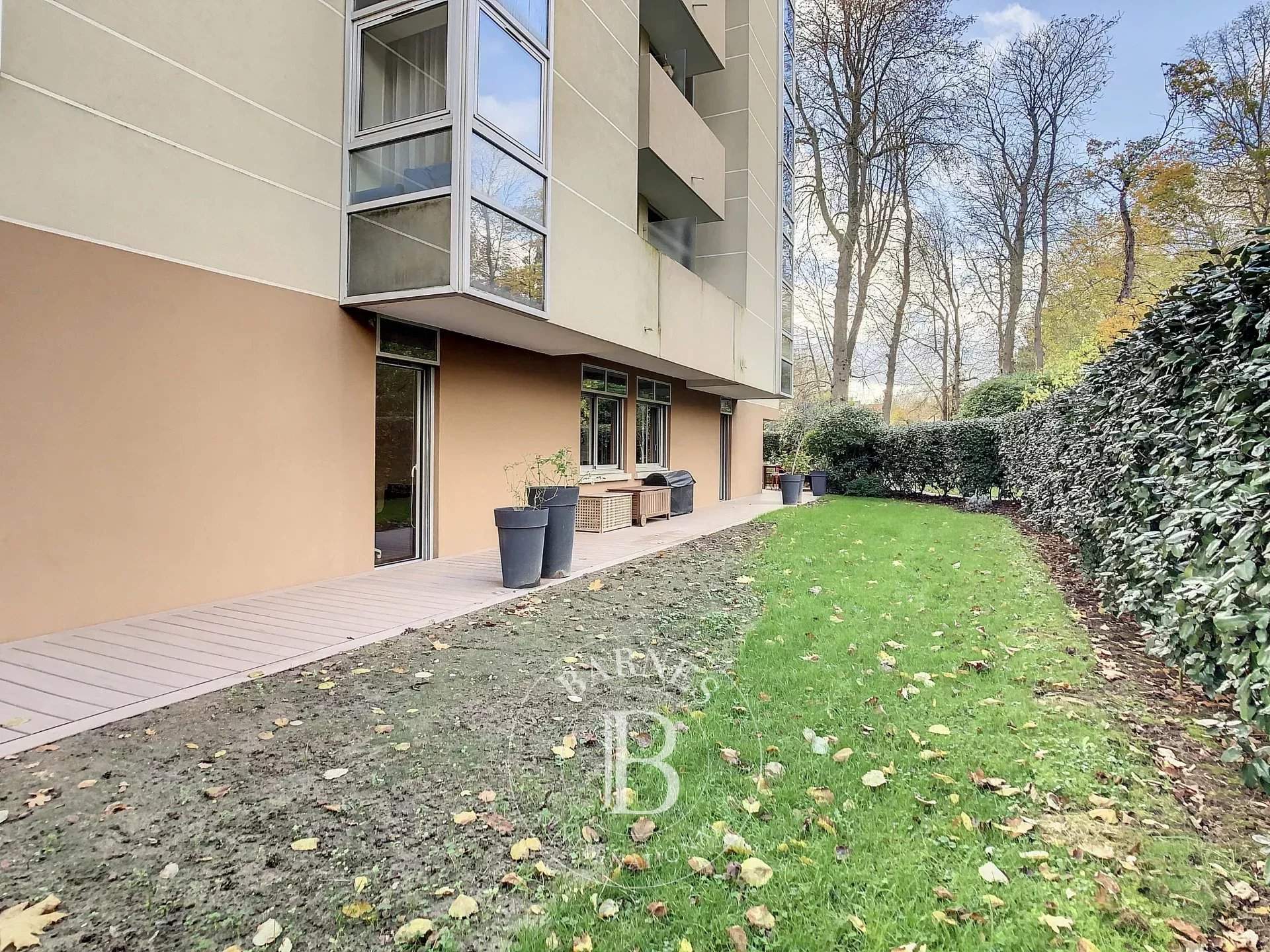 Saint-Germain-en-Laye  - Appartement 5 Pièces 4 Chambres - picture 5