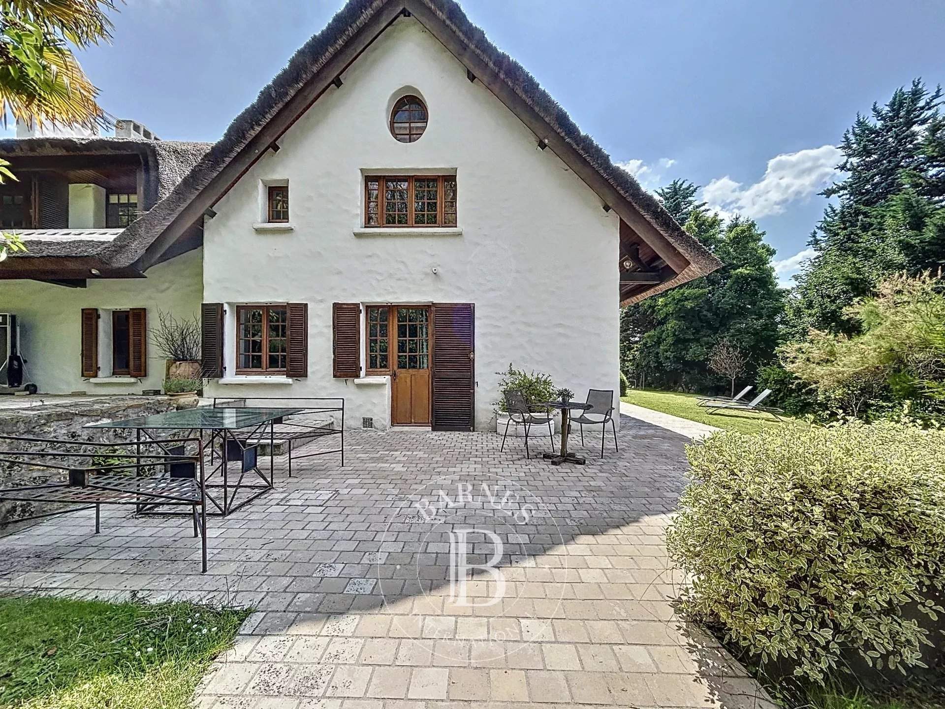 Saint-Germain-en-Laye  - House 5 Bedrooms - picture 17