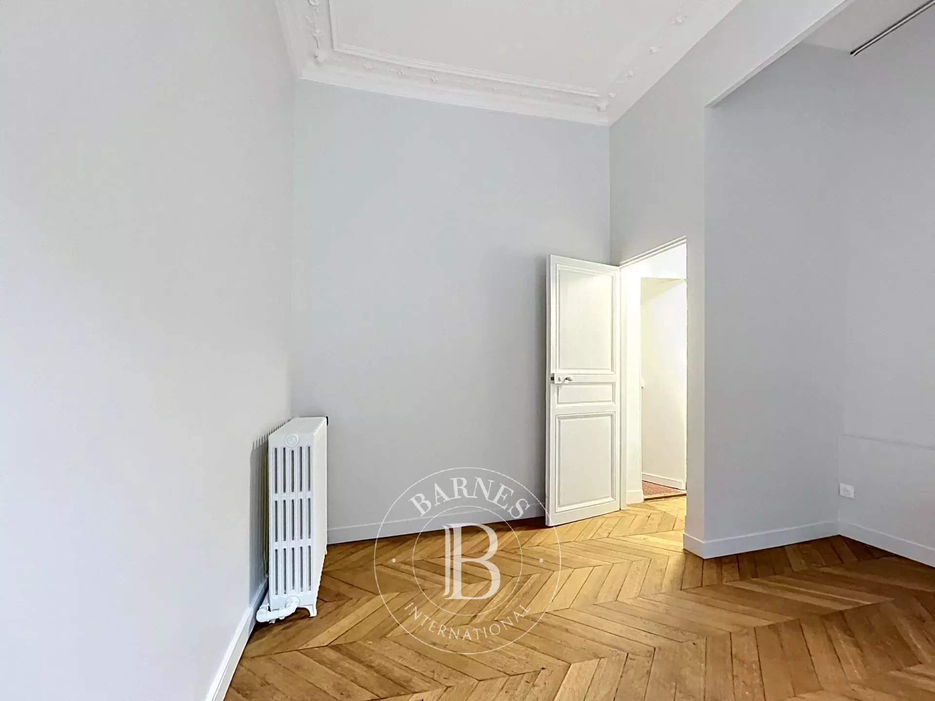 Versailles  - Appartement 3 Pi&egrave;ces, 1 Chambre - picture 6