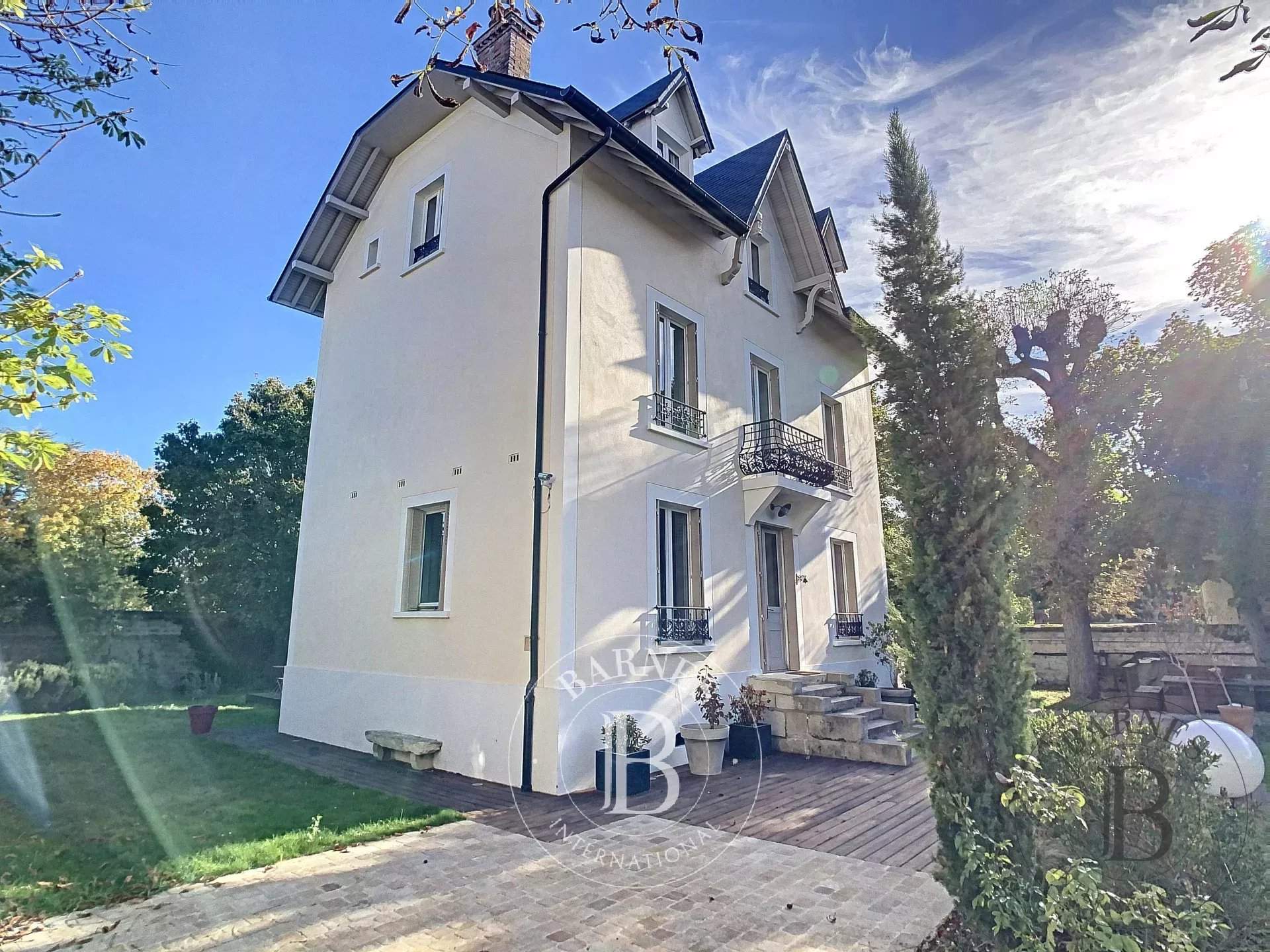 Croissy-sur-Seine  - Maison 8 Pièces 5 Chambres - picture 11