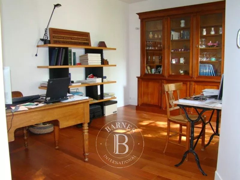 Le Vésinet  - Maison 7 Pi&egrave;ces 5 Chambres - picture 4