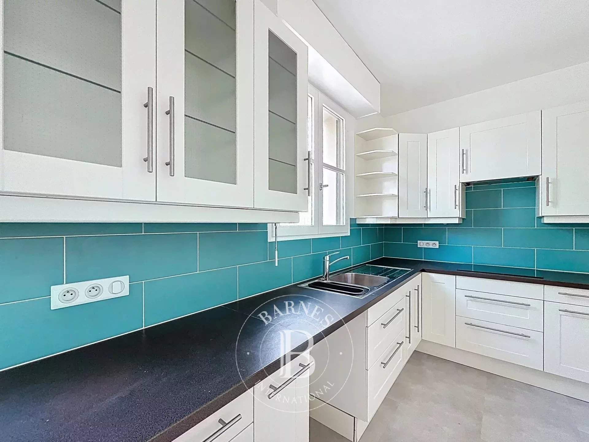 Versailles  - Appartement 6 Pièces 5 Chambres - picture 14