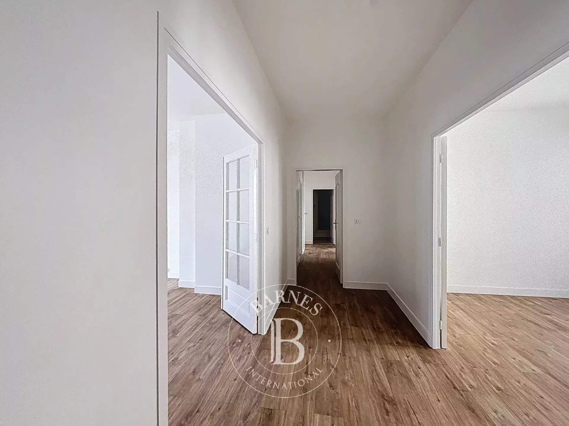 Versailles  - Appartement 6 Pièces 5 Chambres - picture 6