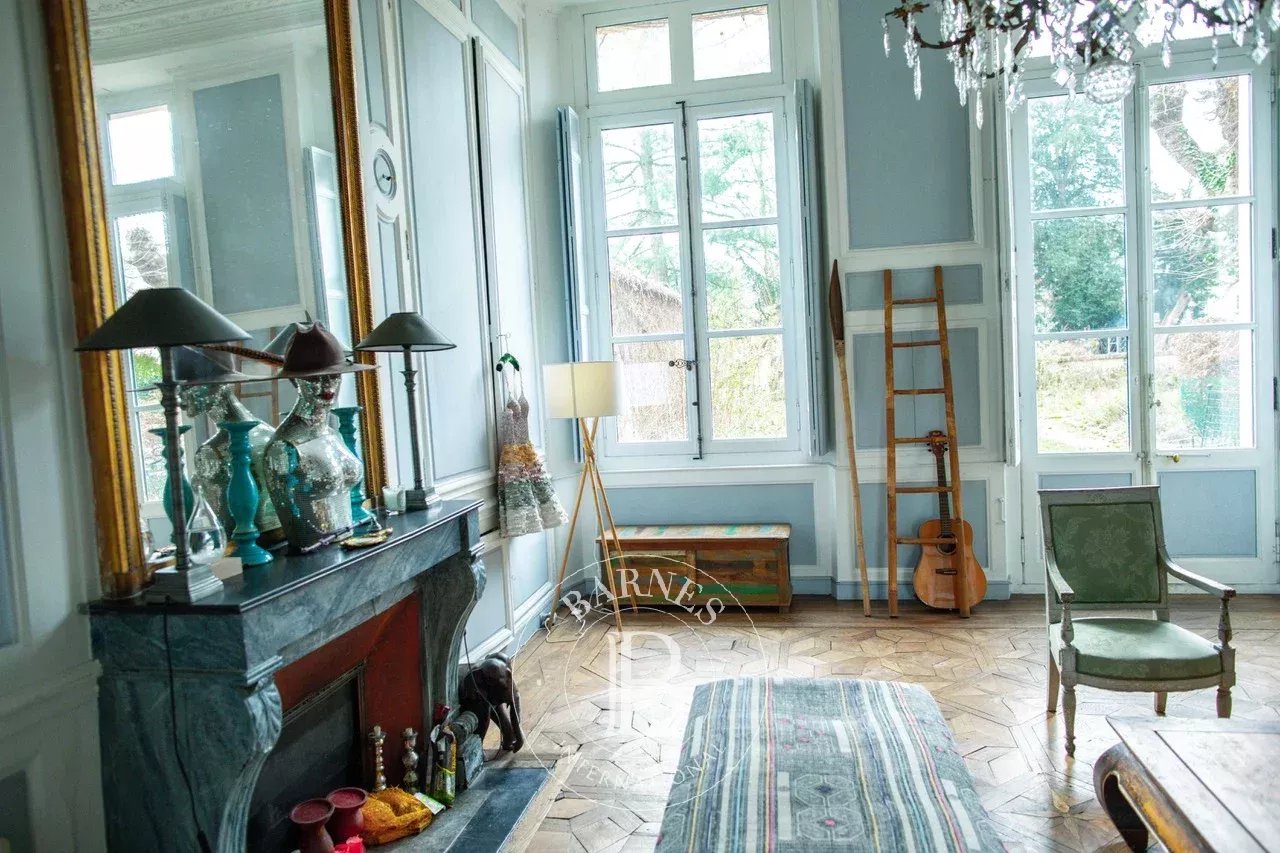 Versailles  - Apartment 5 Bedrooms - picture 16