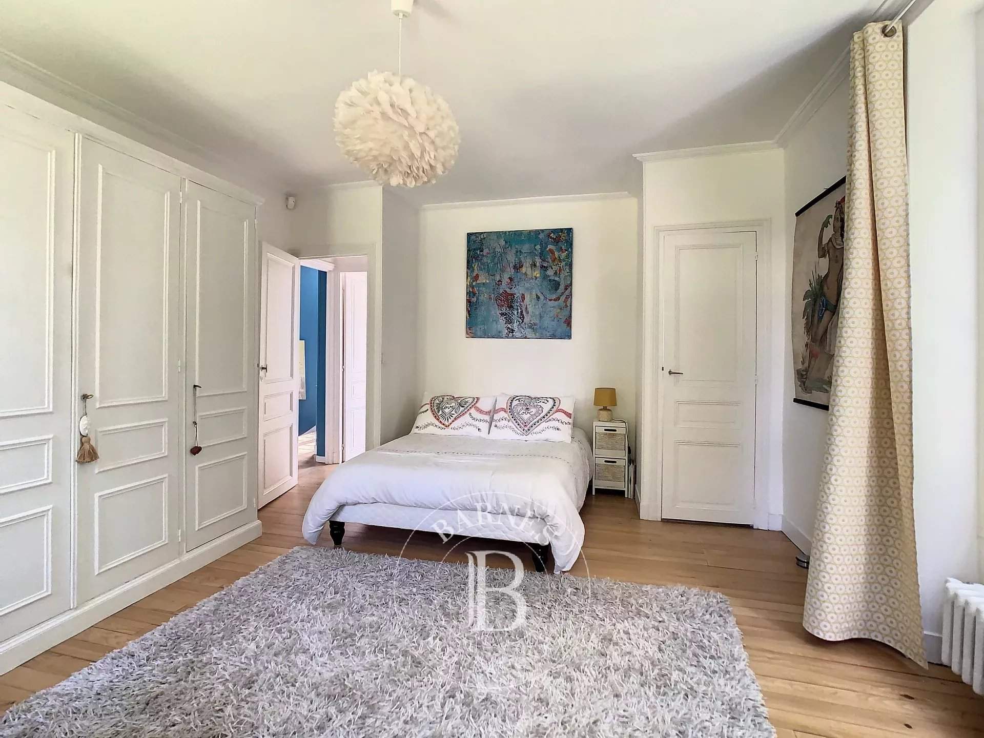 Saint-Germain-en-Laye  - Maison 8 Pi&egrave;ces 5 Chambres - picture 16