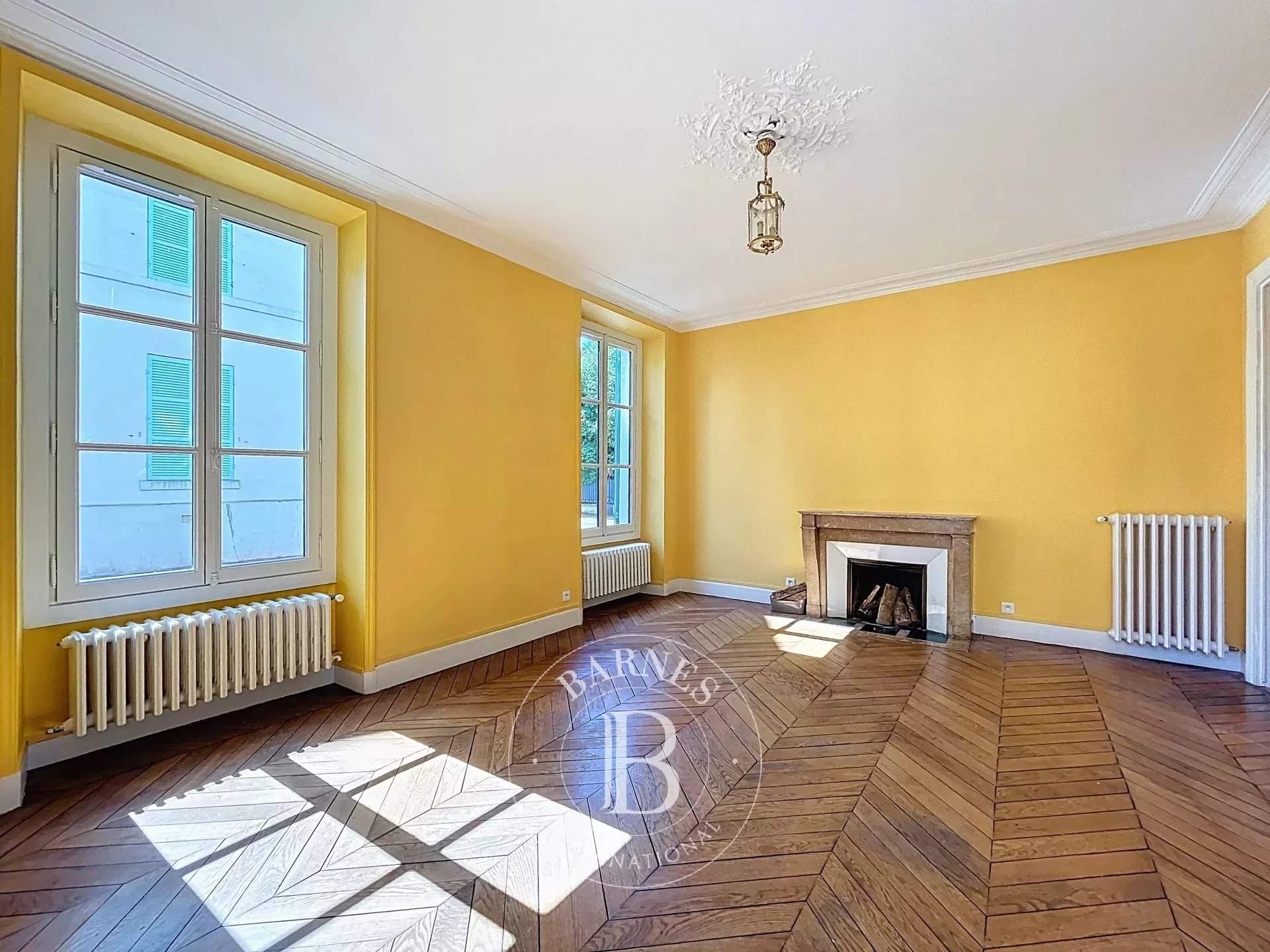Saint-Germain-en-Laye  - Apartment 2 Bedrooms - picture 2