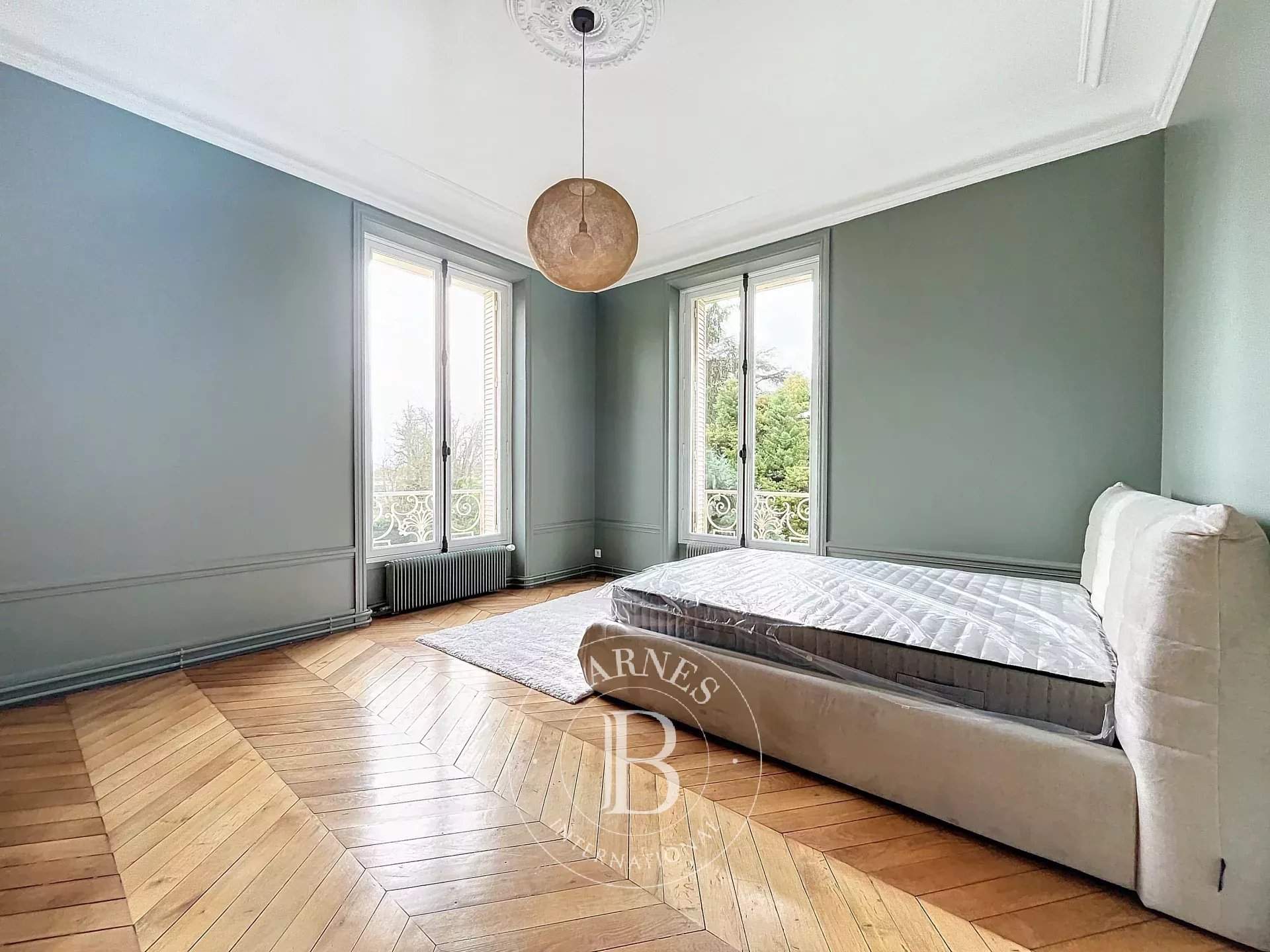 Louveciennes  - Apartment 3 Bedrooms - picture 8