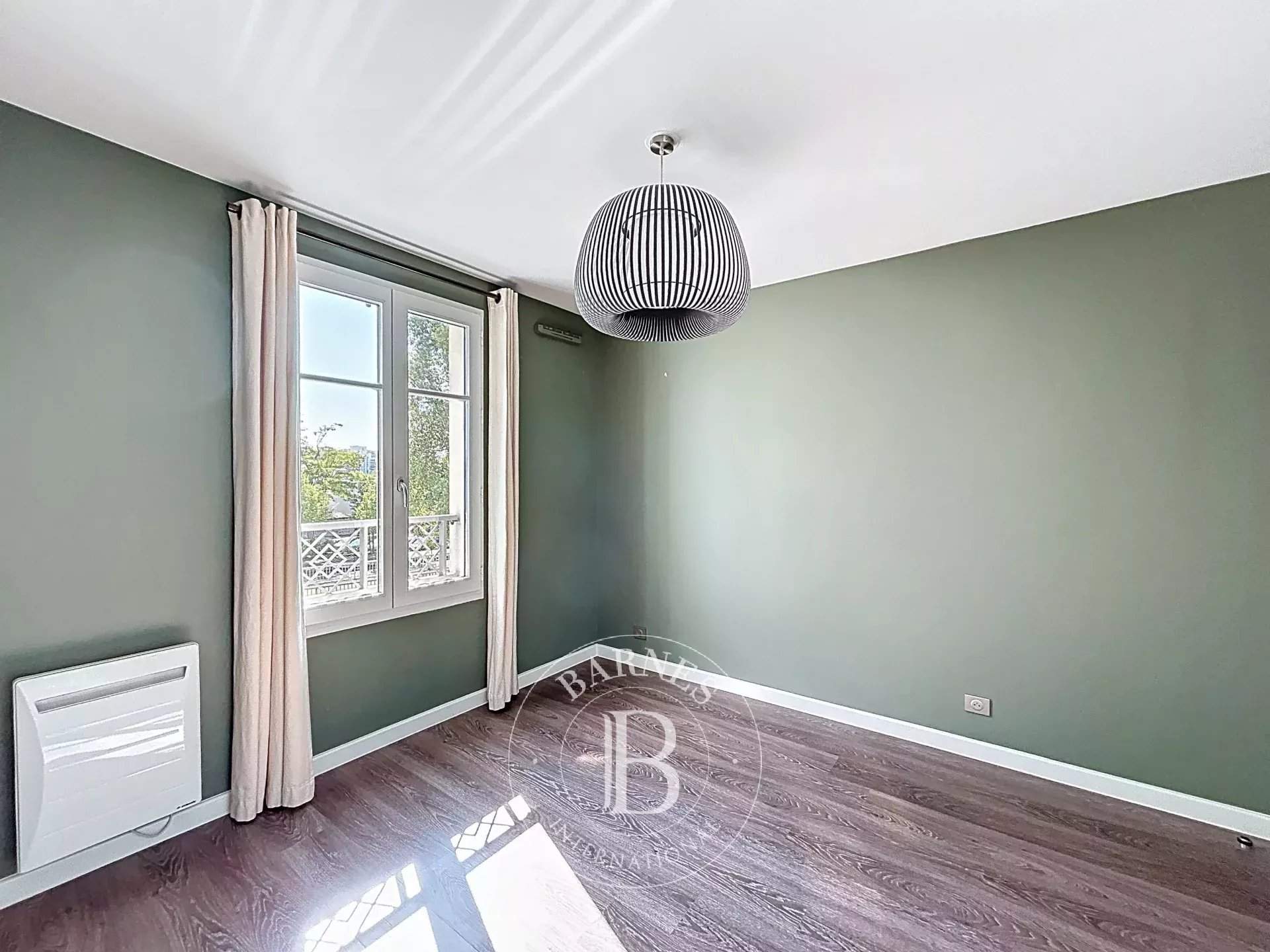Saint-Germain-en-Laye  - Appartement 3 Pièces, 1 Chambre - picture 17
