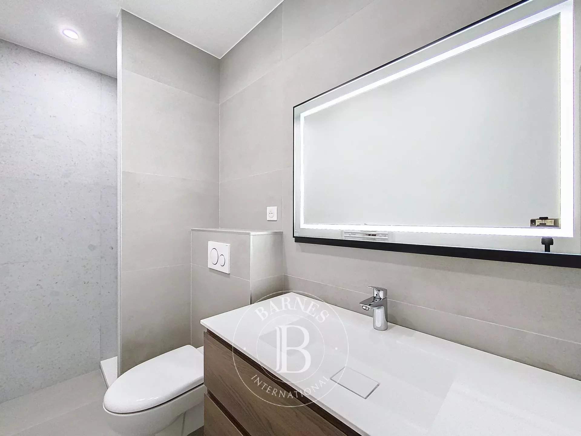 Le Vésinet  - Appartement 5 Pièces 3 Chambres - picture 11