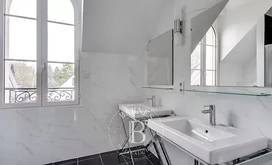 La Celle-Saint-Cloud  - House 6 Bedrooms - picture 9