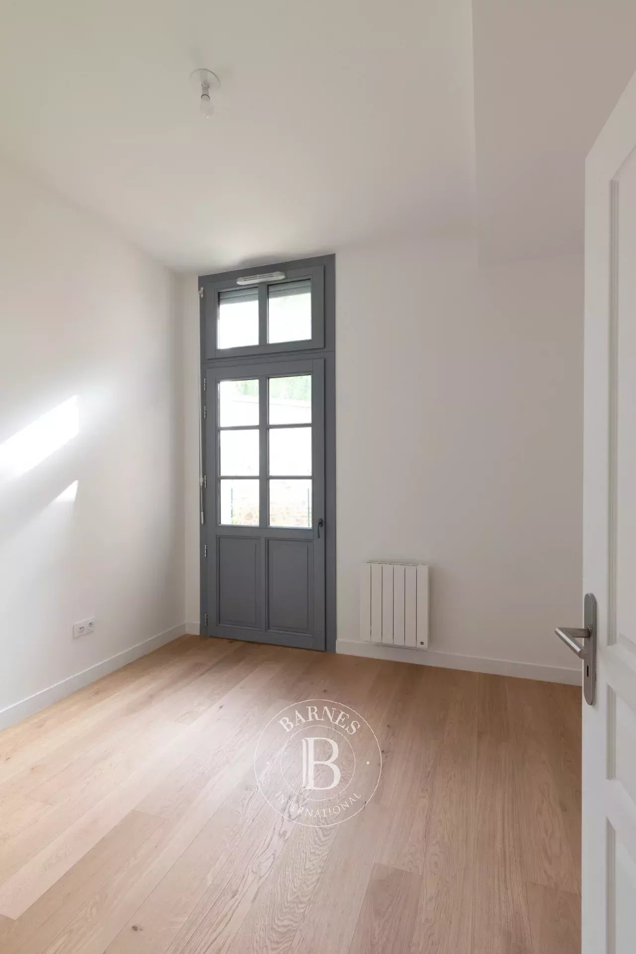Versailles  - Appartement 3 Pi&egrave;ces 2 Chambres - picture 13