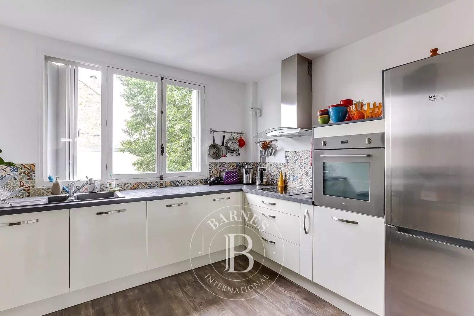 Saint-Germain-en-Laye  - Apartment 2 Bedrooms - picture 2