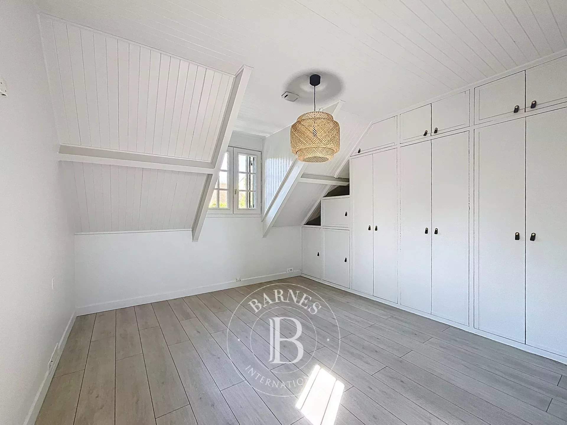 Chambourcy  - House 5 Bedrooms - picture 20