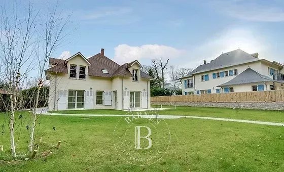 La Celle-Saint-Cloud  - House 6 Bedrooms - picture 14