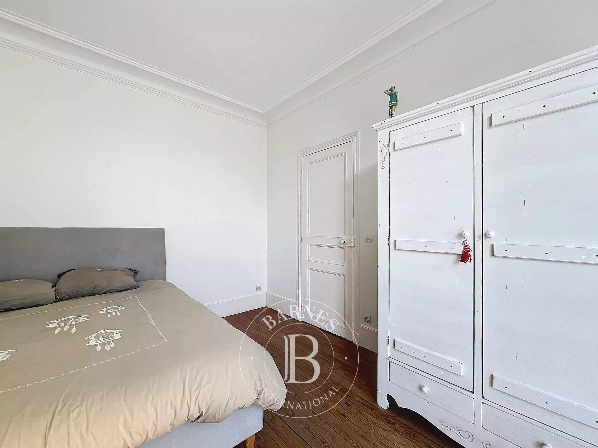 Maisons-Laffitte  - Maison 7 Pièces 5 Chambres - picture 16
