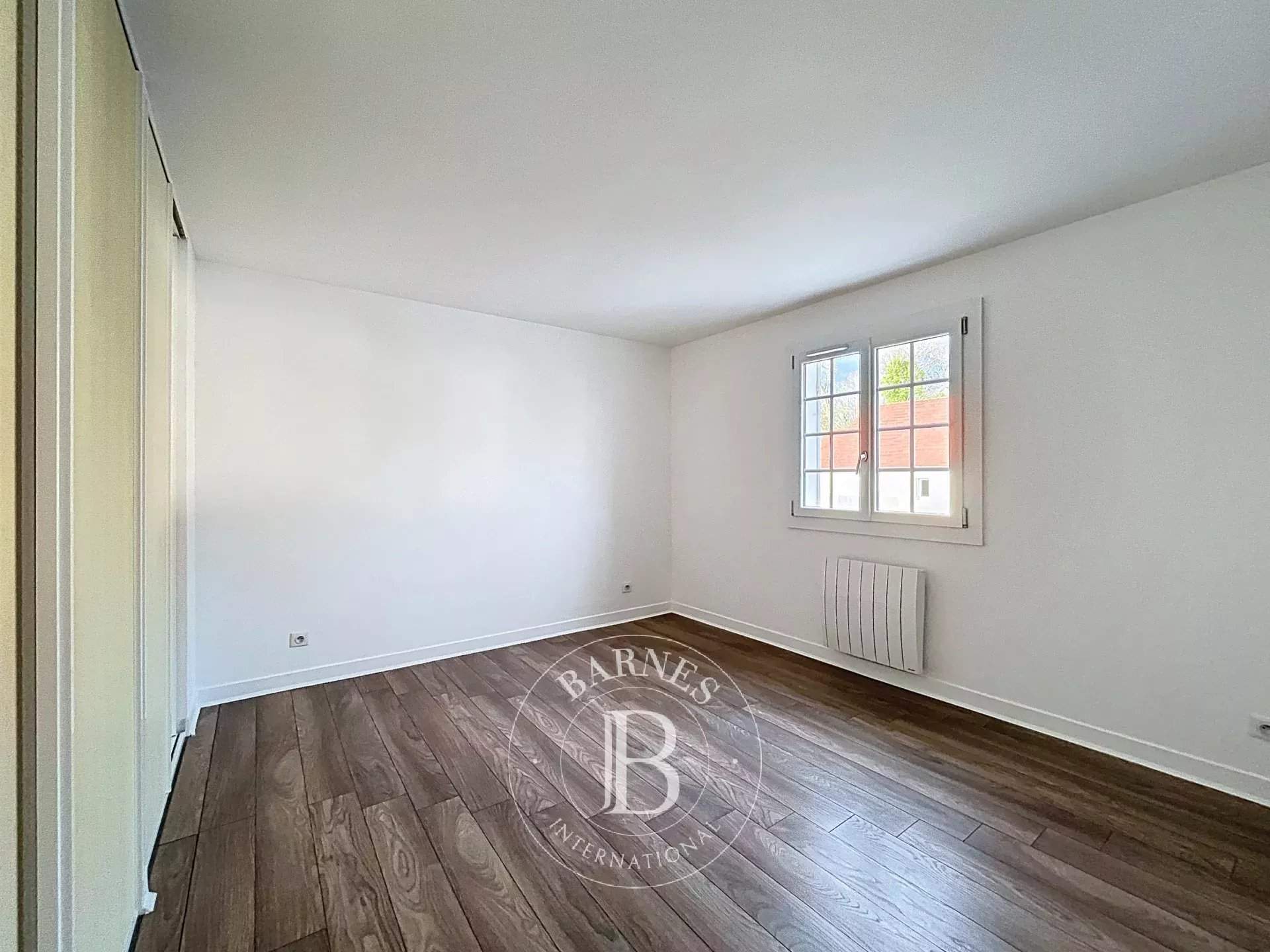 Louveciennes  - House 7 Bedrooms - picture 11