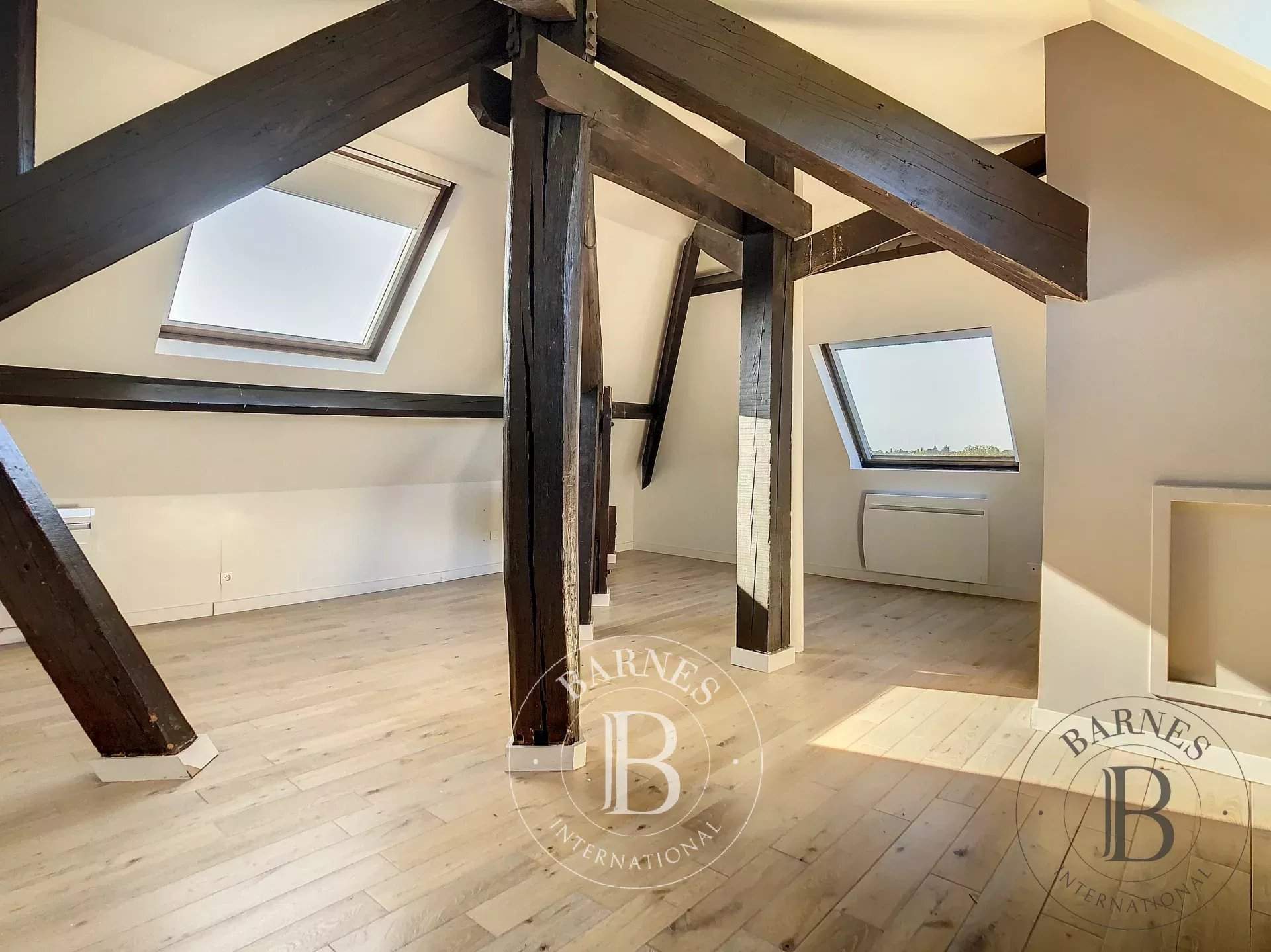 Jouy-en-Josas  - Duplex 6 Pièces 3 Chambres - picture 15