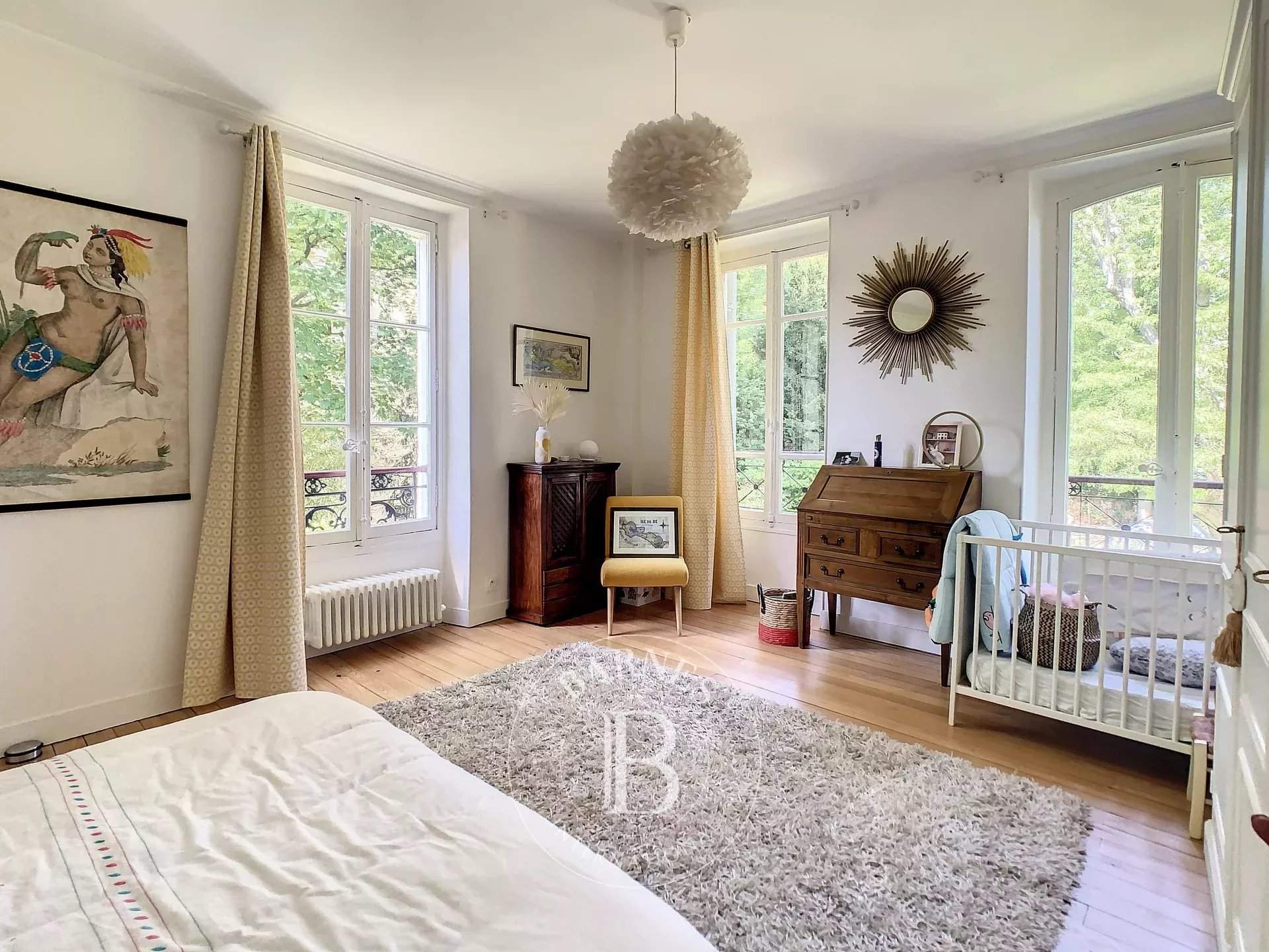 Saint-Germain-en-Laye  - Maison 8 Pi&egrave;ces 5 Chambres - picture 15