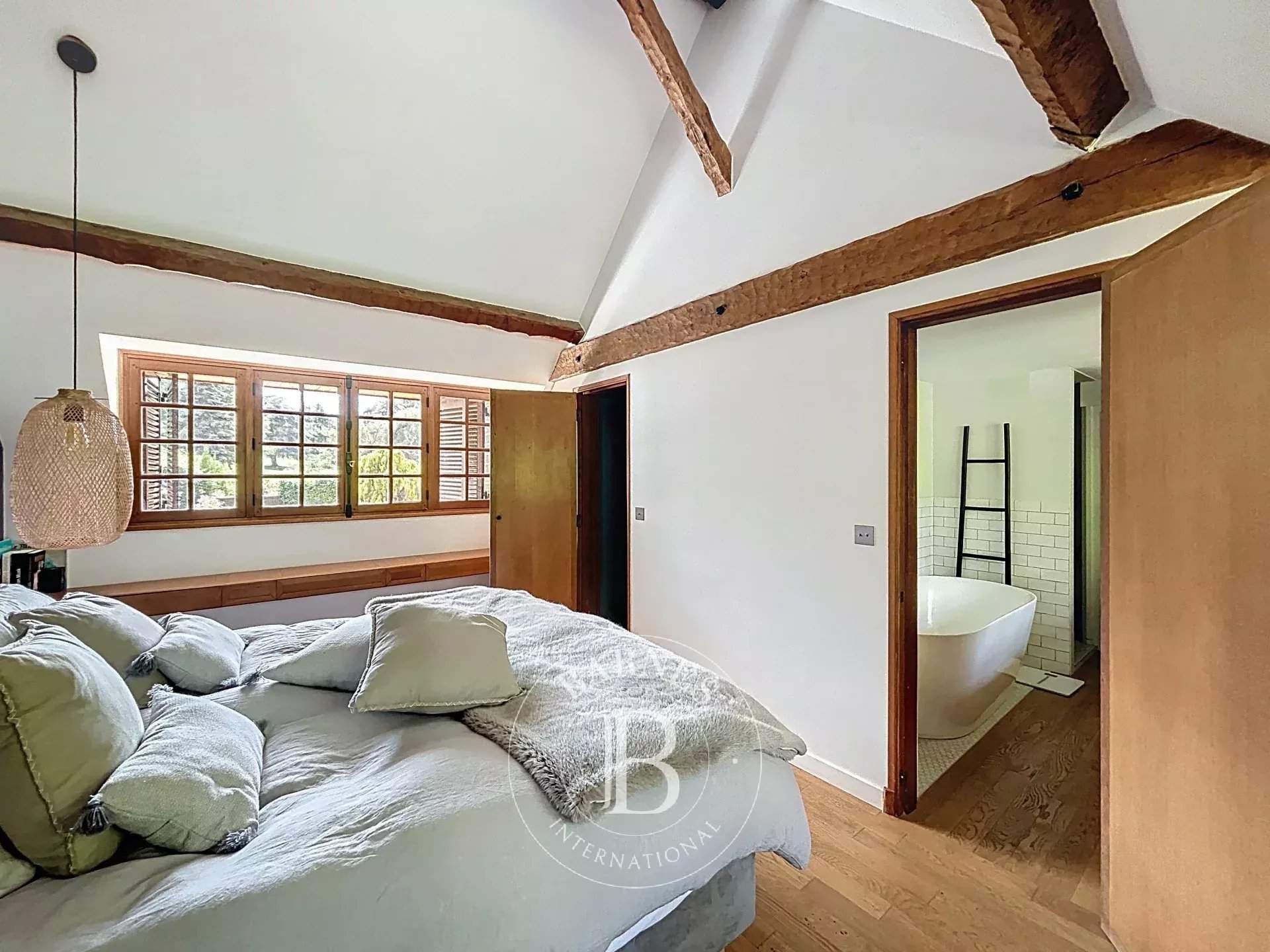 Saint-Germain-en-Laye  - House 5 Bedrooms - picture 10