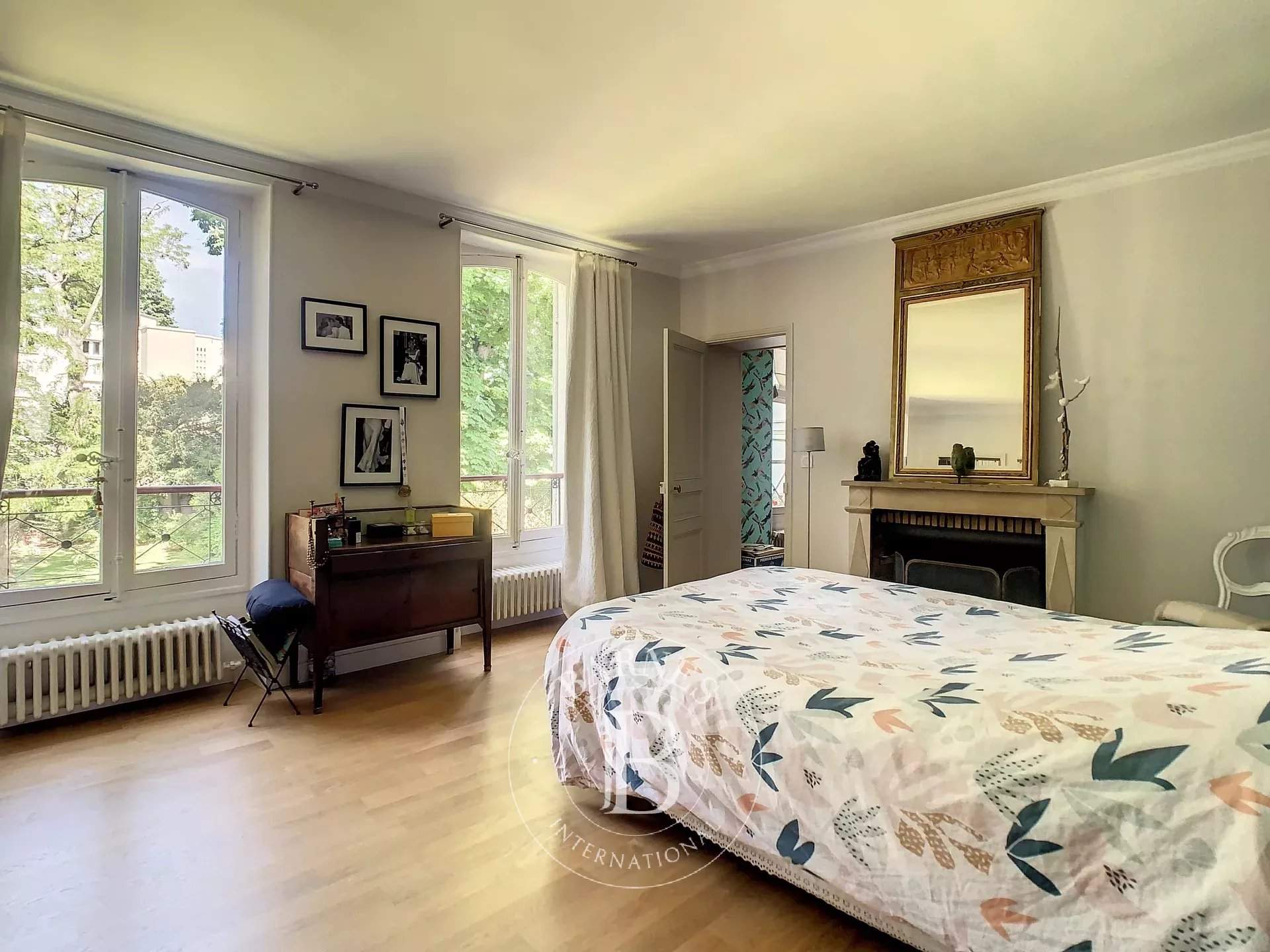 Saint-Germain-en-Laye  - Maison 8 Pi&egrave;ces 5 Chambres - picture 18