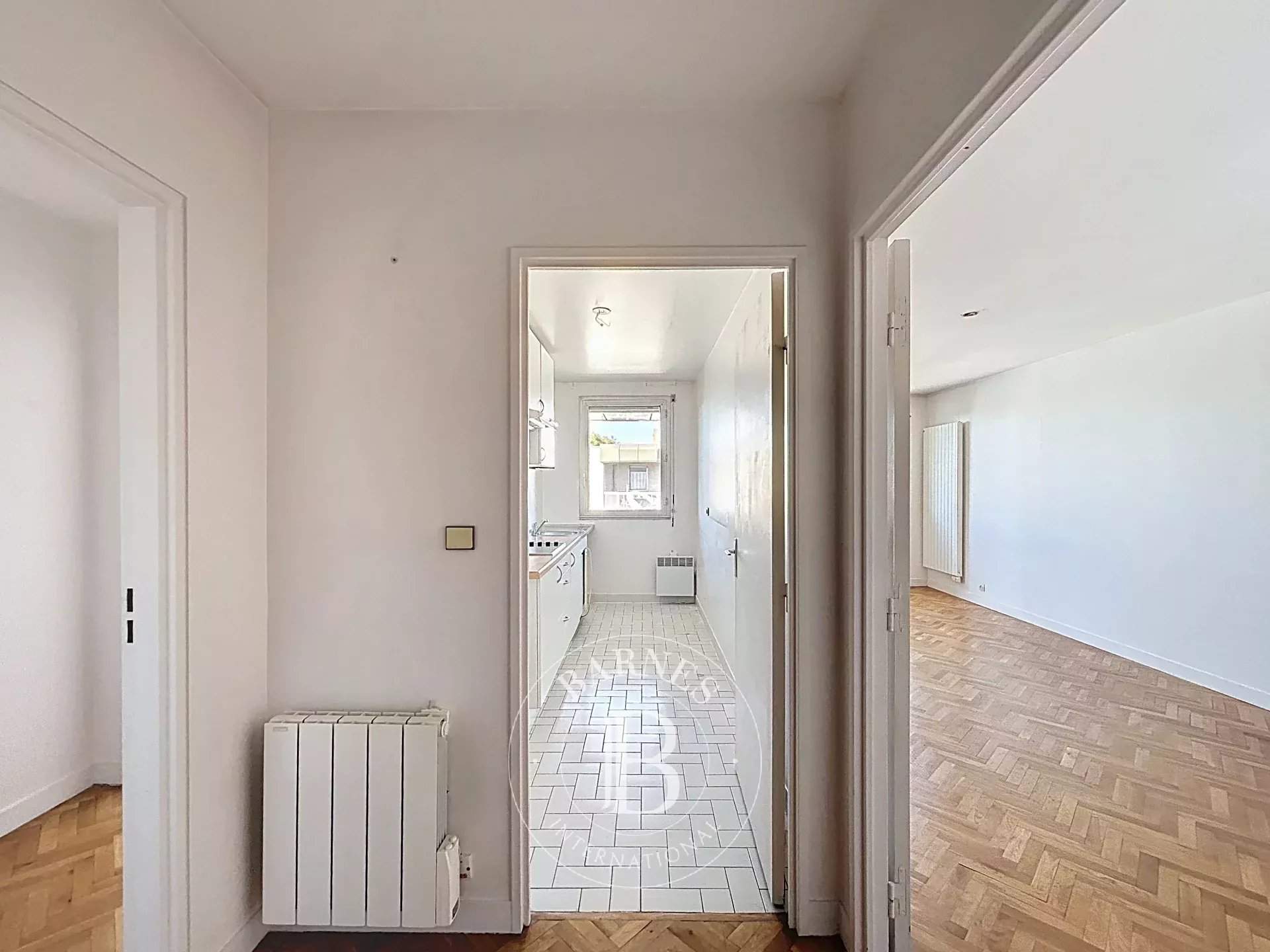 Saint-Germain-en-Laye  - Appartement 2 Pièces, 1 Chambre - picture 4