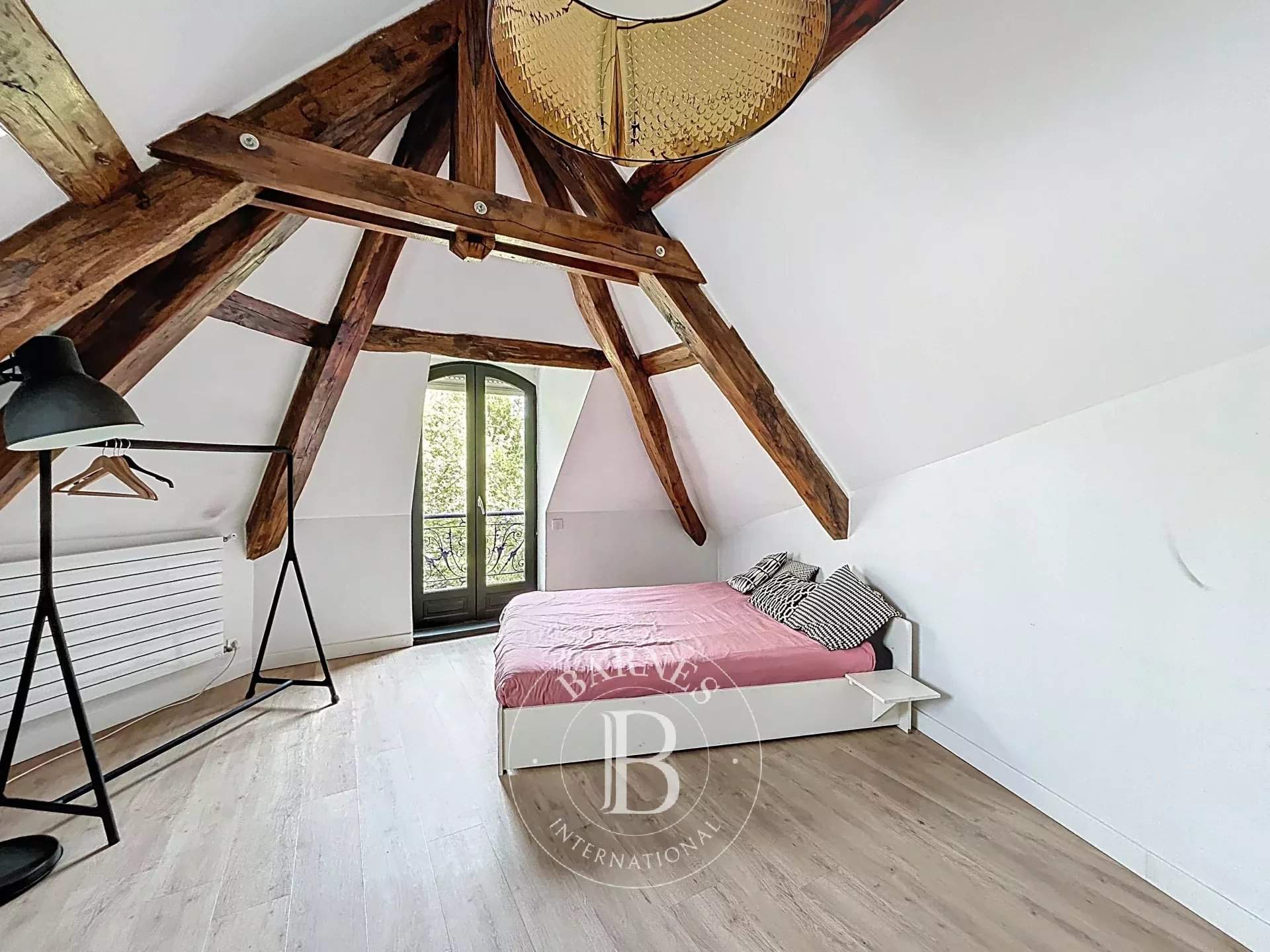 Orgeval  - Maison 8 Pi&egrave;ces 5 Chambres - picture 15