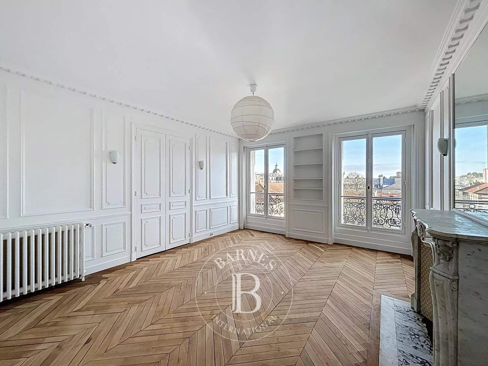 Versailles  - Apartment 4 Bedrooms - picture 3