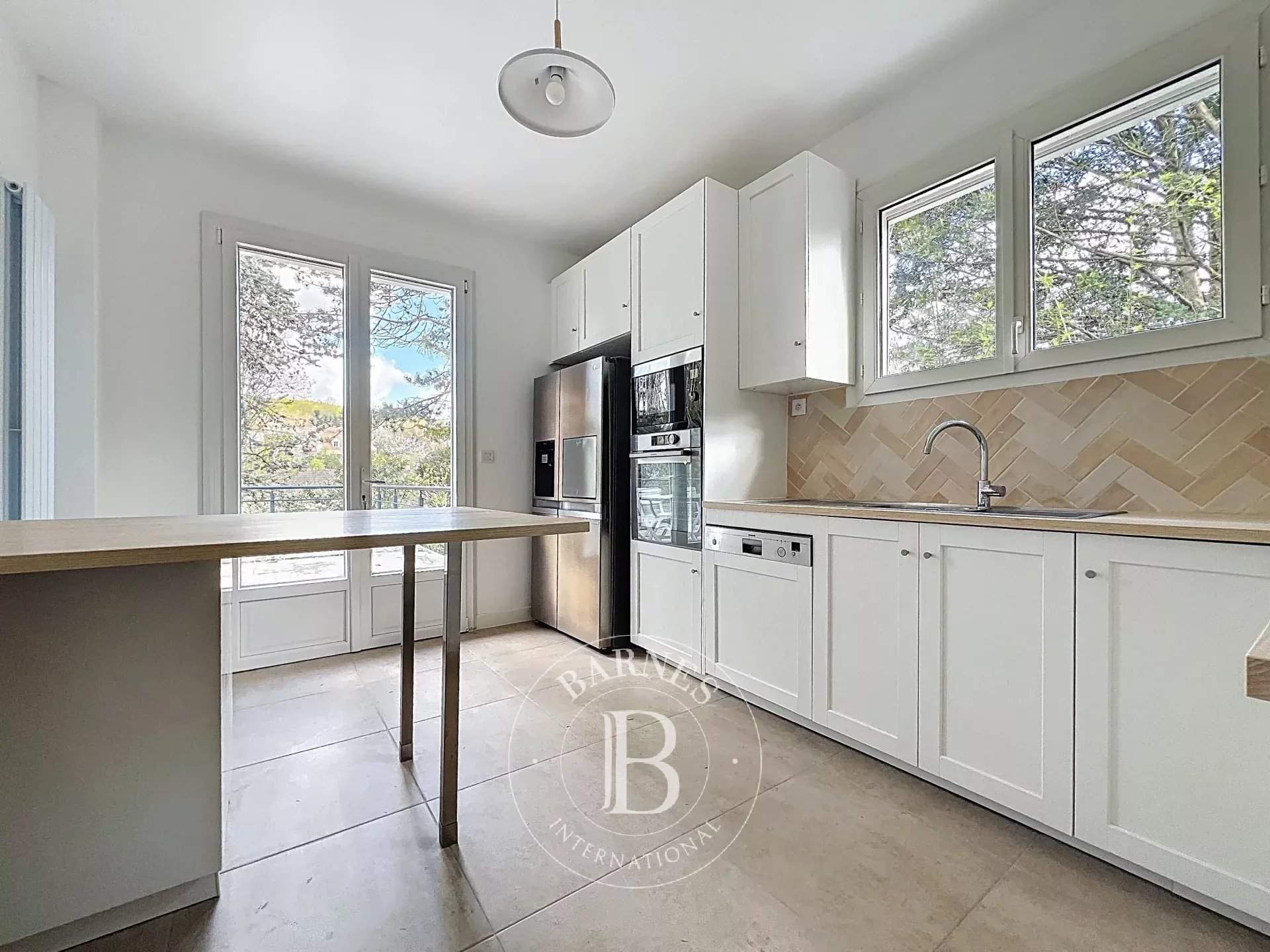 Marly-le-Roi  - Maison 5 Pi&egrave;ces 3 Chambres - picture 12