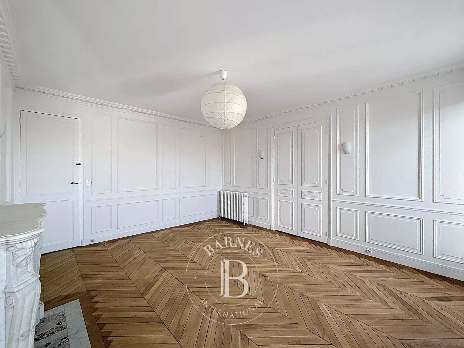 Versailles  - Apartment 4 Bedrooms - picture 4