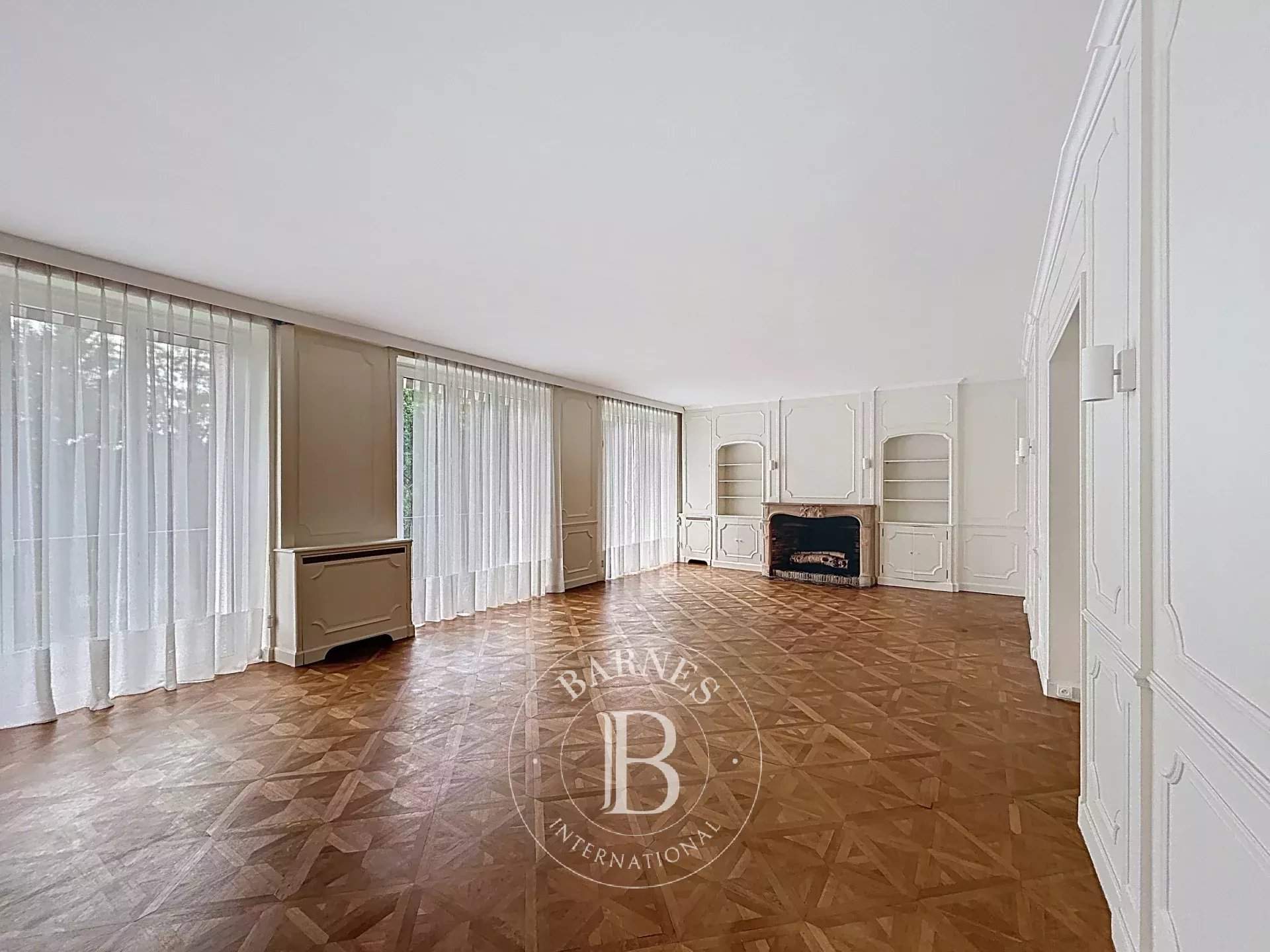 Saint-Germain-en-Laye  - Appartement 6 Pièces 4 Chambres - picture 5