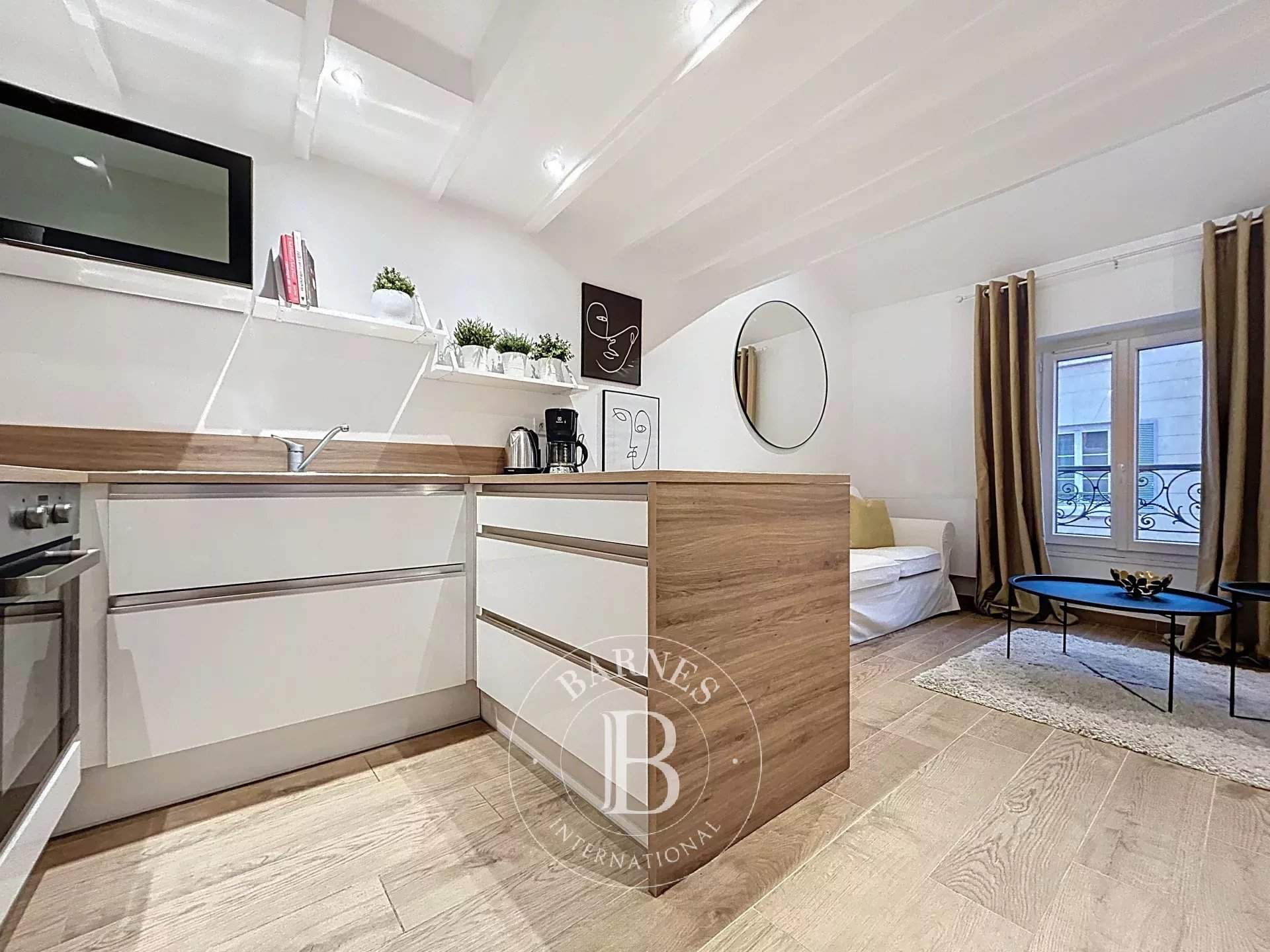 Saint-Germain-en-Laye  - Duplex 2 Pi&egrave;ces - picture 3