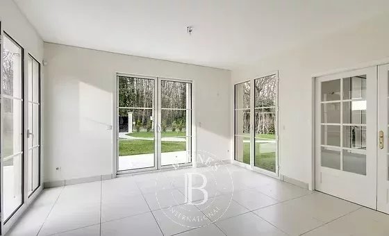La Celle-Saint-Cloud  - House 6 Bedrooms - picture 12