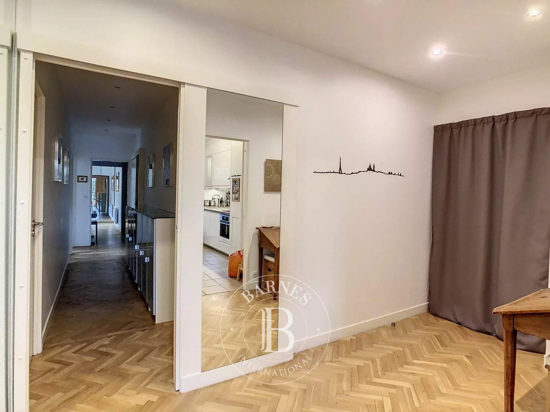 Saint-Germain-en-Laye  - Appartement 5 Pièces 4 Chambres - picture 9
