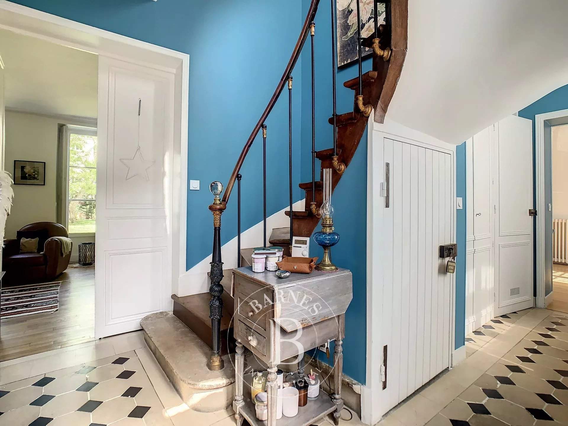 Saint-Germain-en-Laye  - Maison 8 Pi&egrave;ces 5 Chambres - picture 11