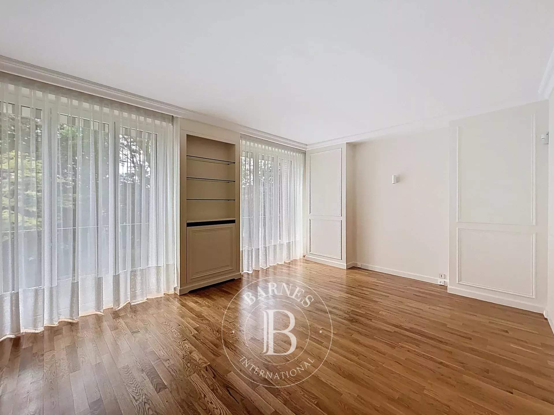 Saint-Germain-en-Laye  - Appartement 6 Pièces 4 Chambres - picture 16