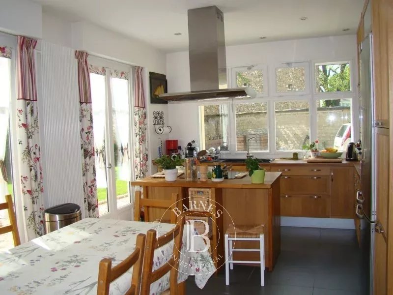 Le Vésinet  - Maison 7 Pi&egrave;ces 5 Chambres - picture 7