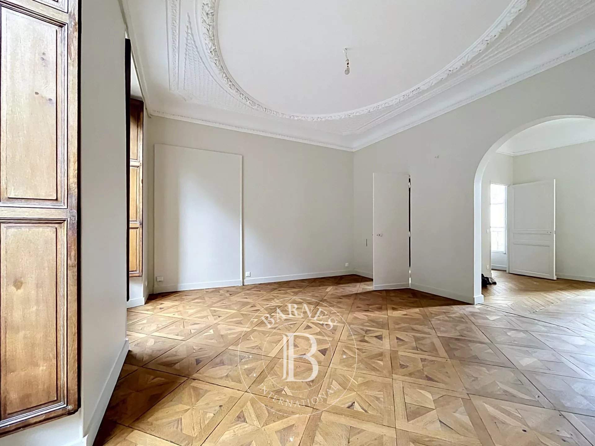 Versailles  - Appartement 3 Pi&egrave;ces, 1 Chambre - picture 8