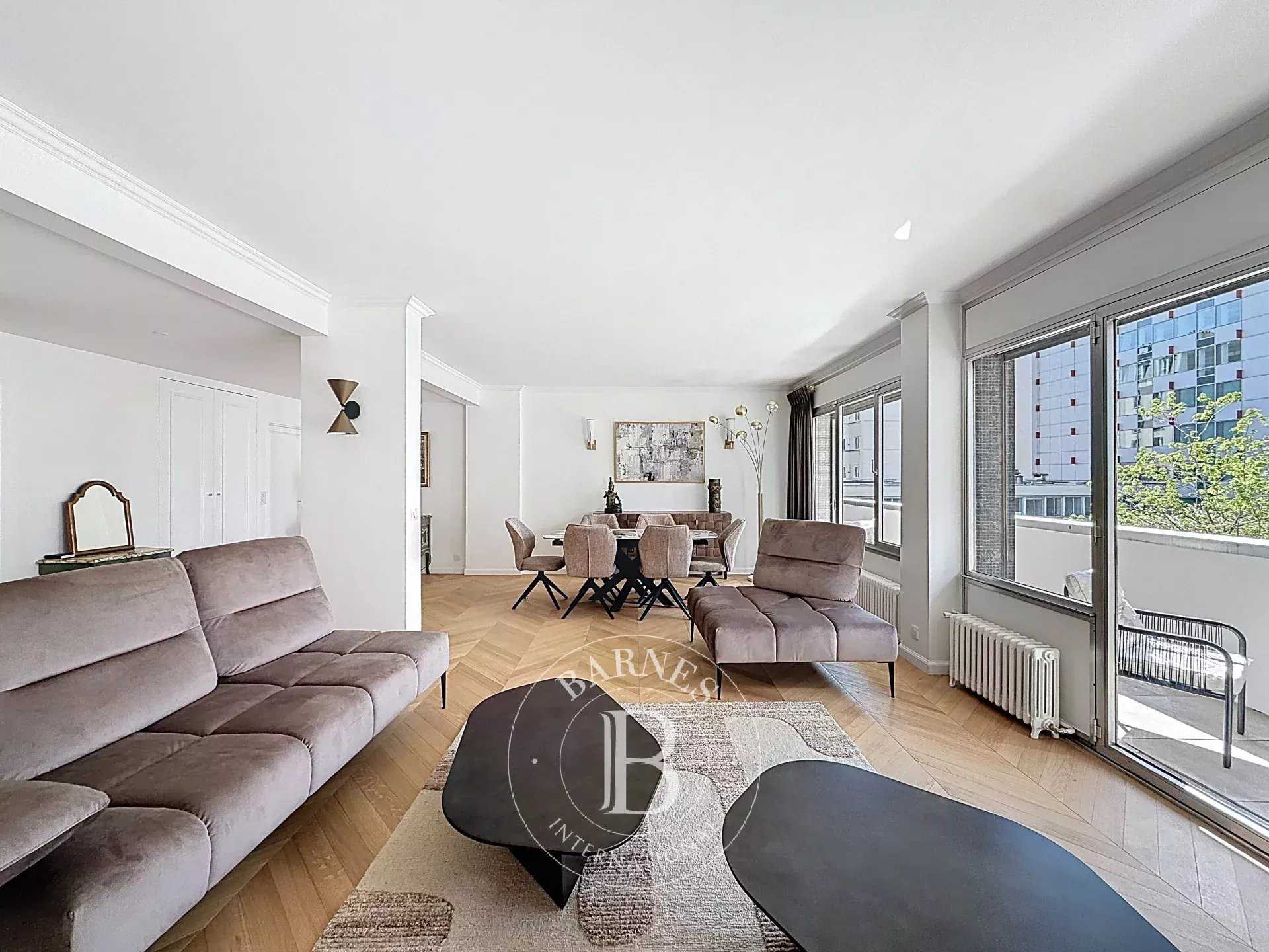 Paris  - Apartment 3 Bedrooms