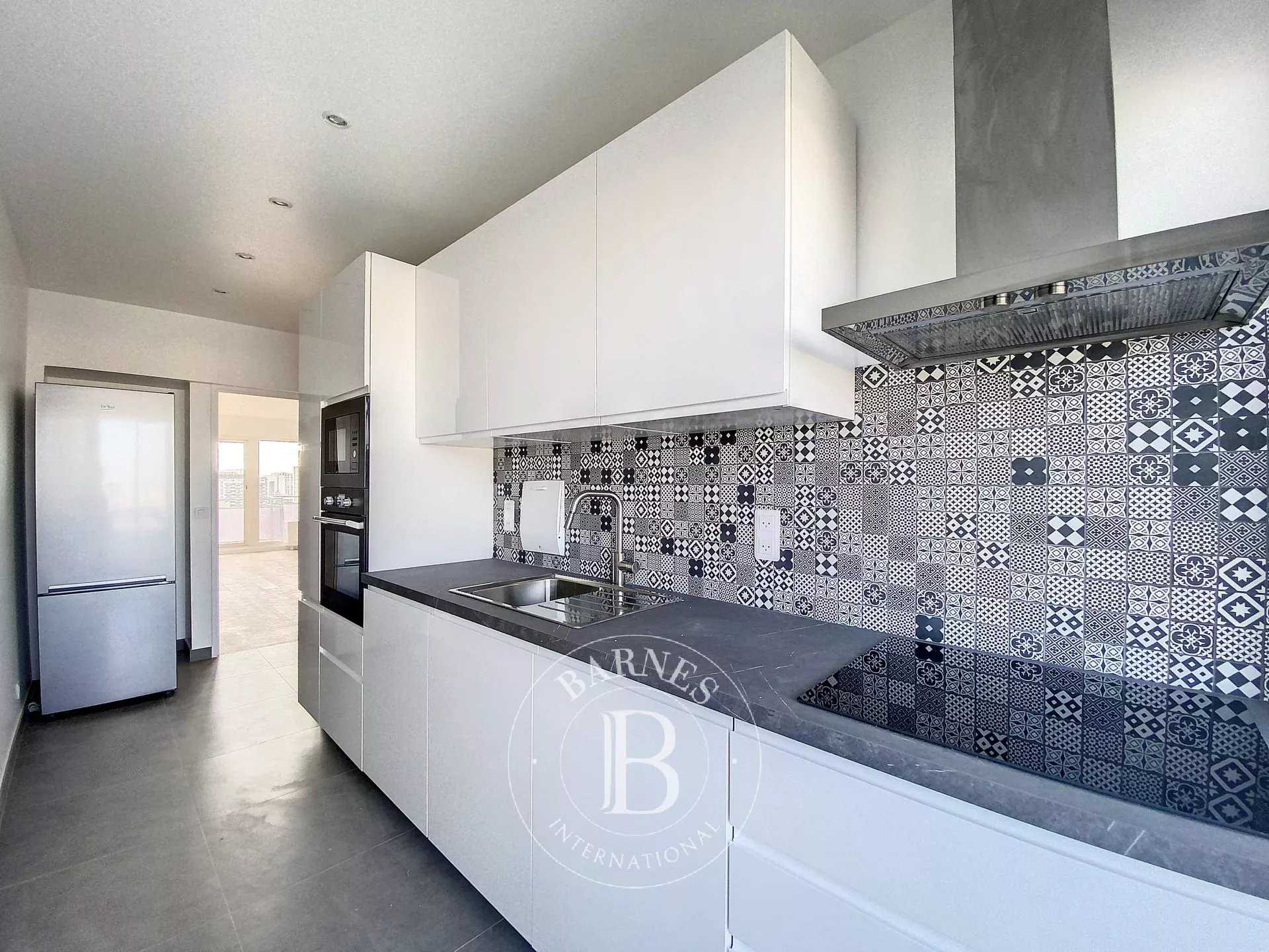 Paris  - Piso 5 Cuartos 3 Habitaciones