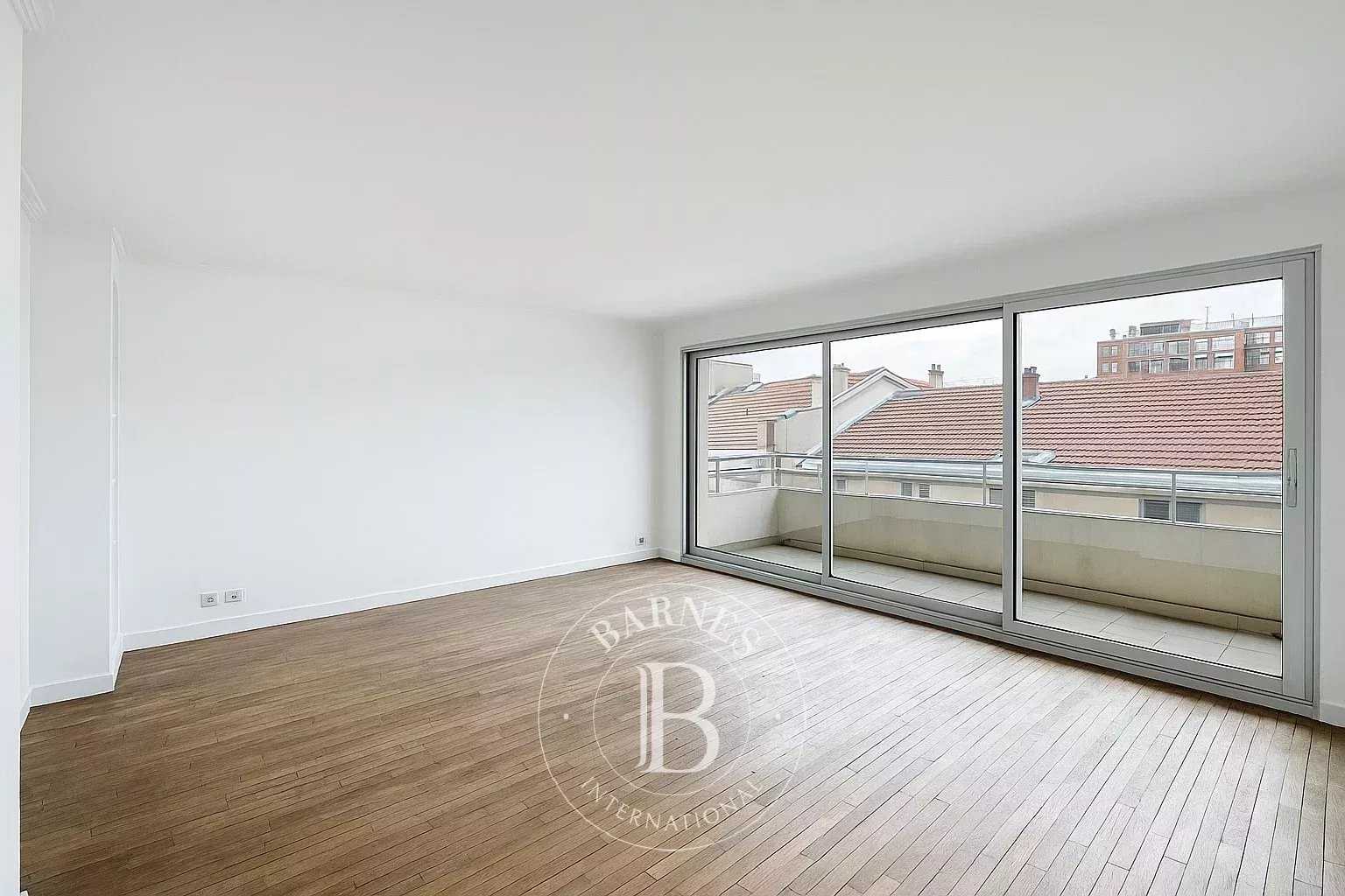 Paris  - Appartement 2 Pièces, 1 Chambre