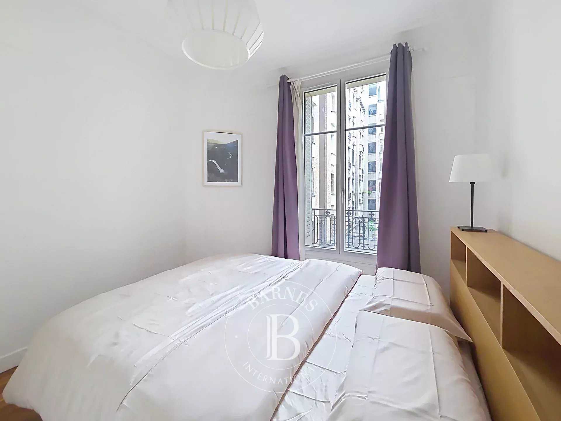 Paris  - Appartement 3 Pi&egrave;ces, 1 Chambre