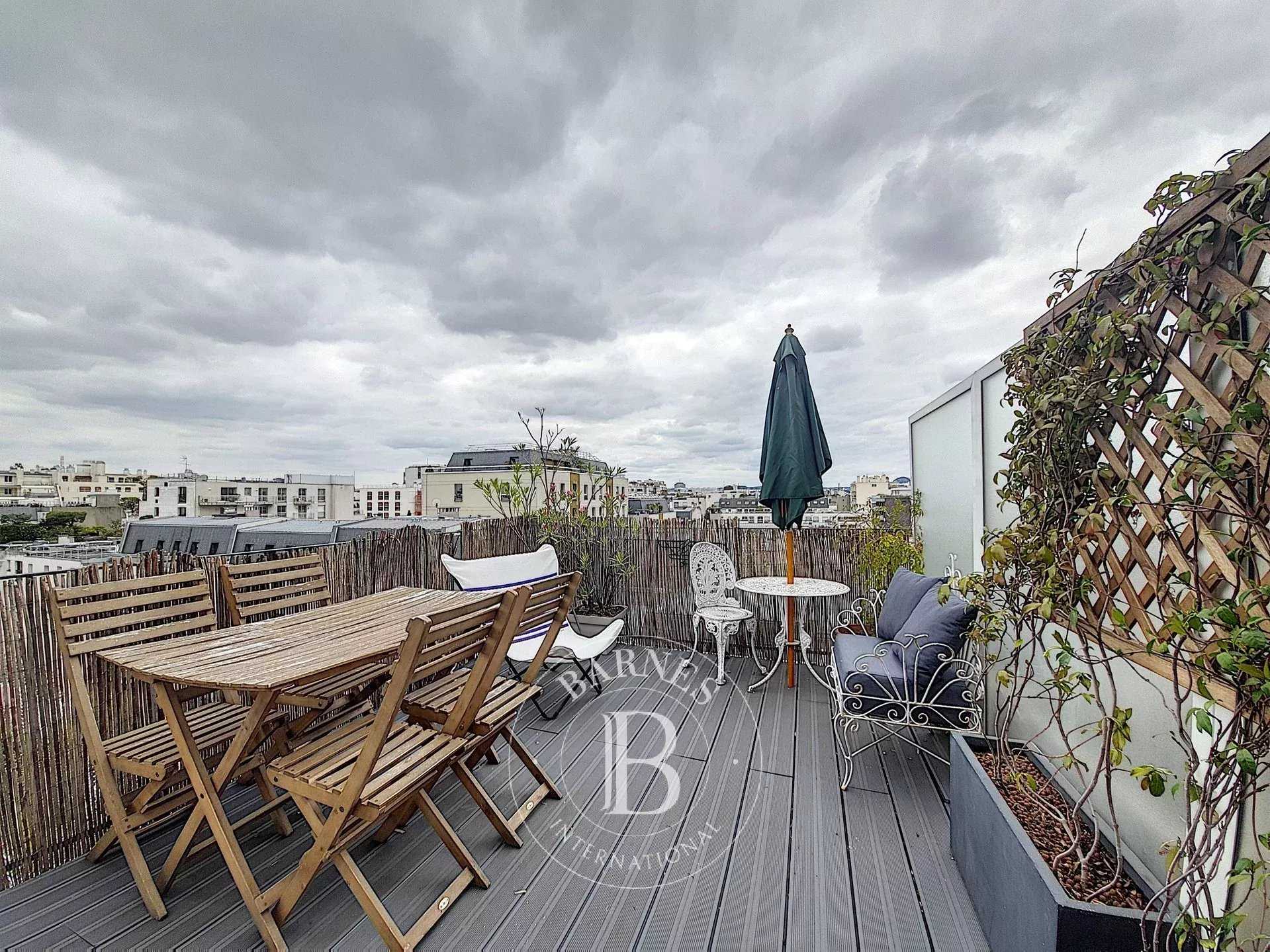 Paris  - Piso 2 Cuartos, 1 Habitacion