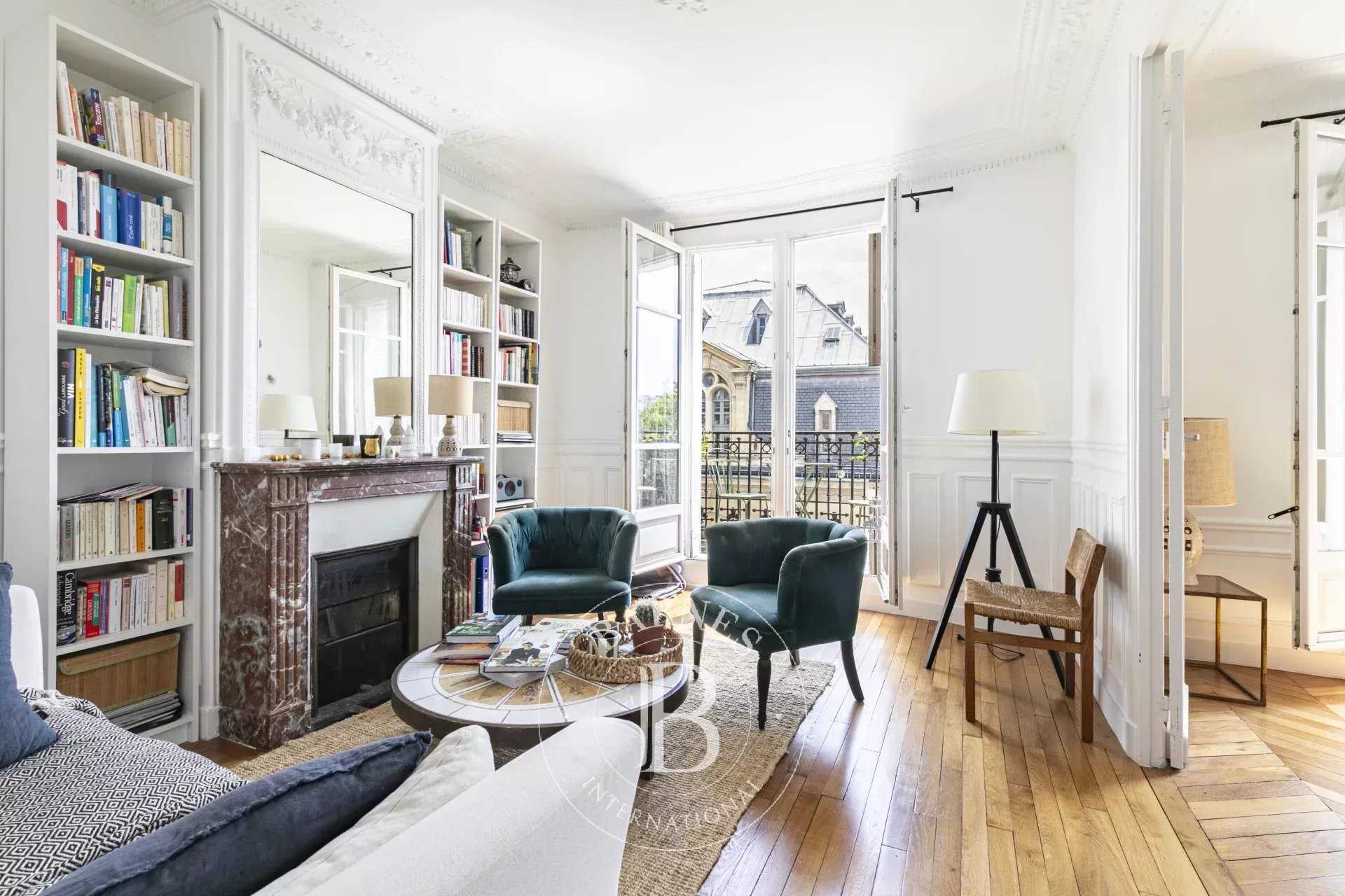 Apartment Paris 75015