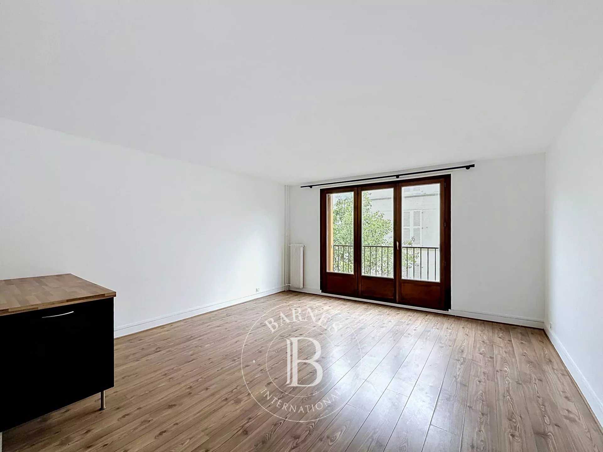 Paris  - Apartment 