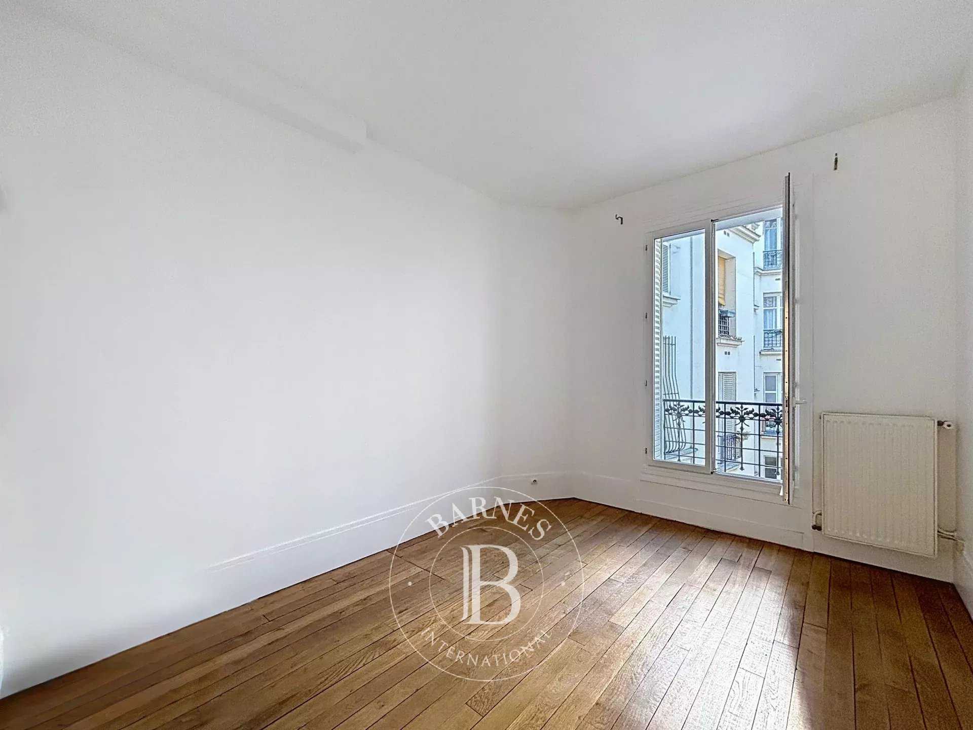 Paris  - Piso 3 Cuartos, 1 Habitacion