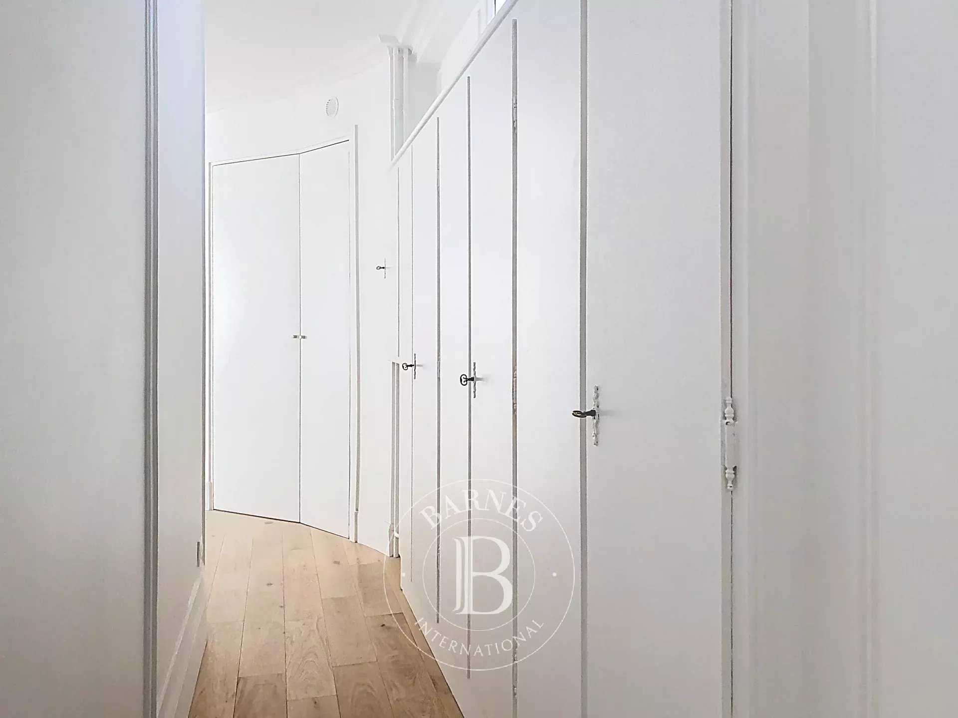 Paris  - Piso 3 Cuartos 2 Habitaciones