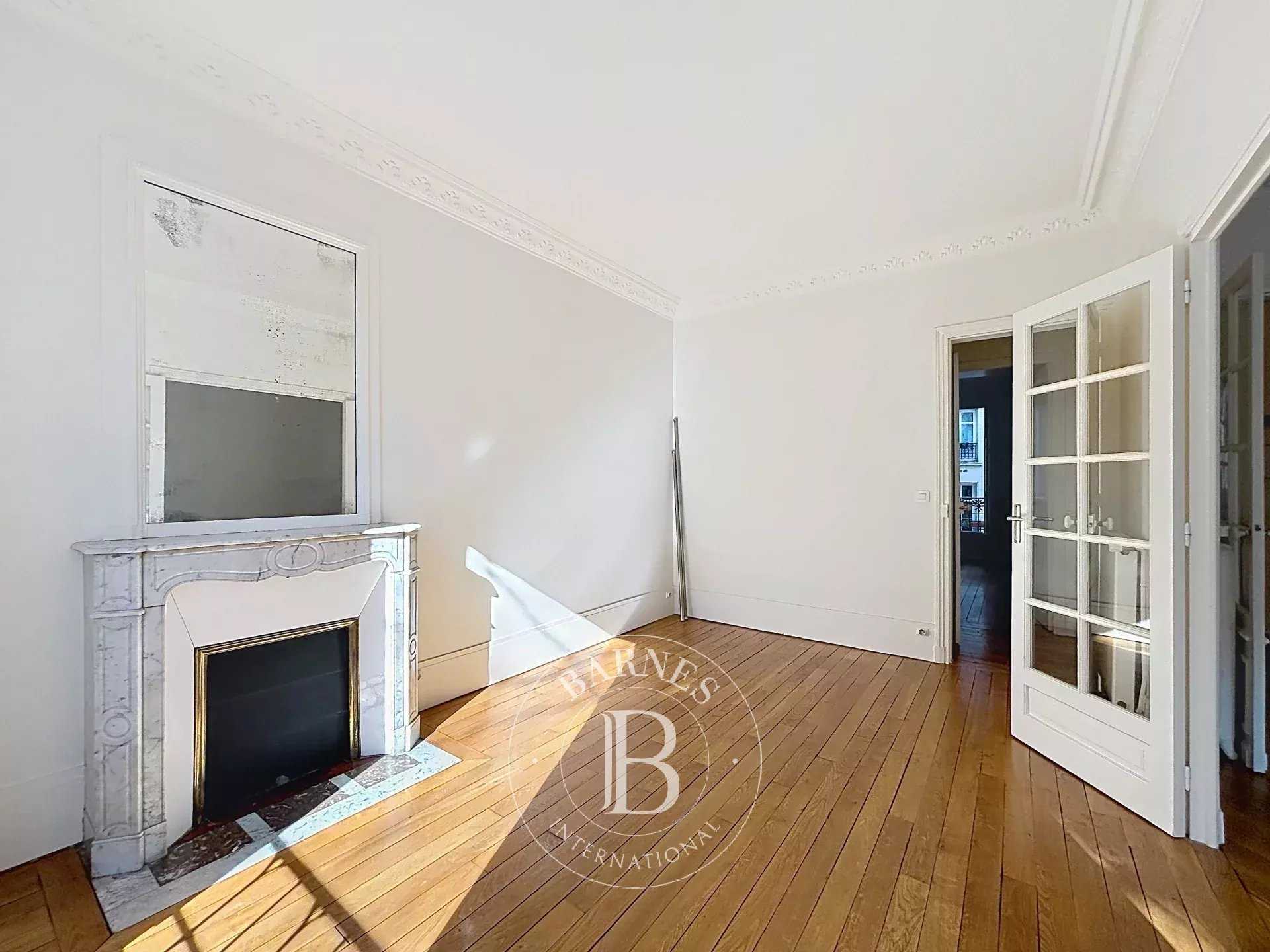 Paris  - Piso 3 Cuartos, 1 Habitacion