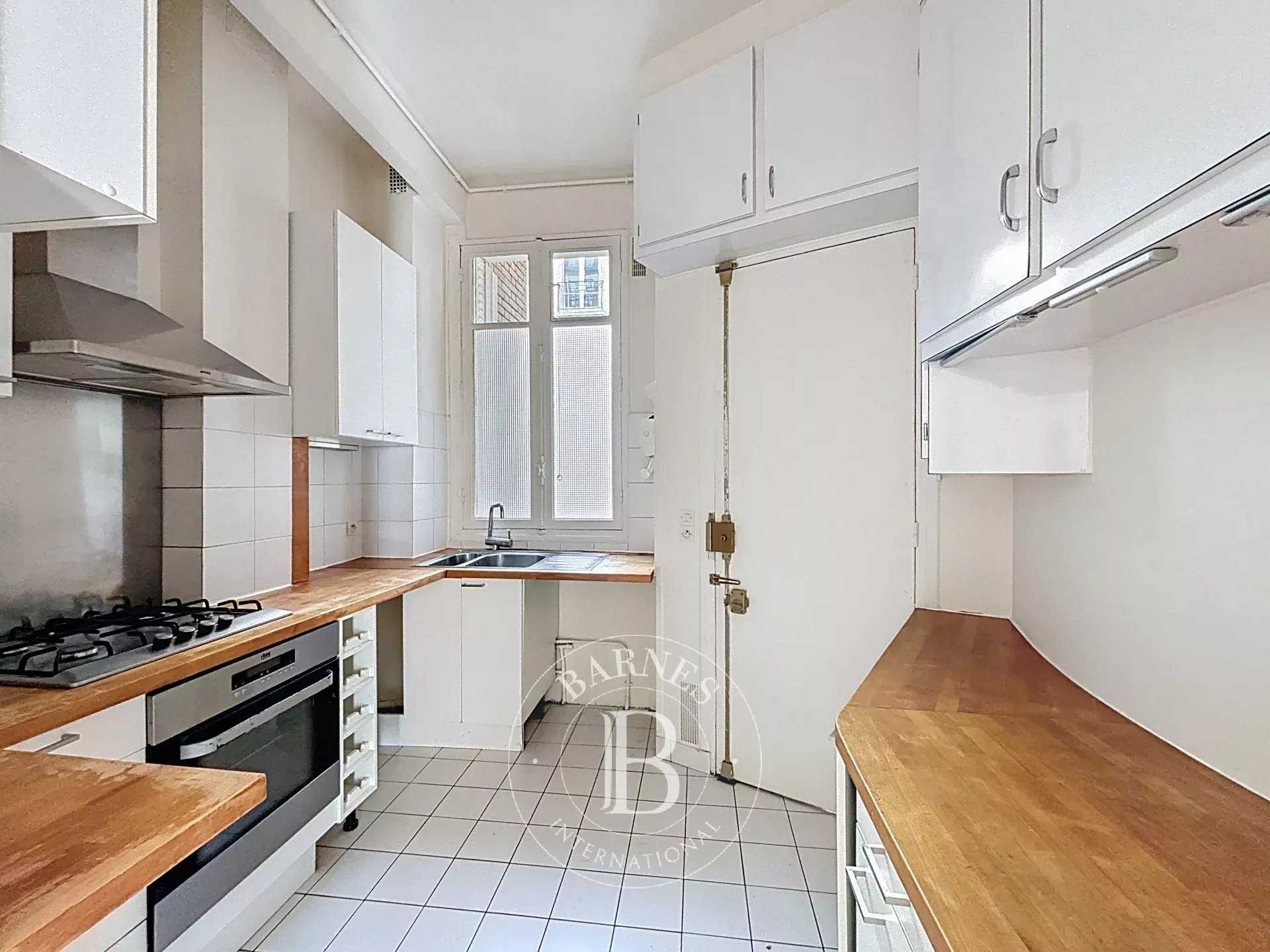 Paris  - Apartment 2 Bedrooms