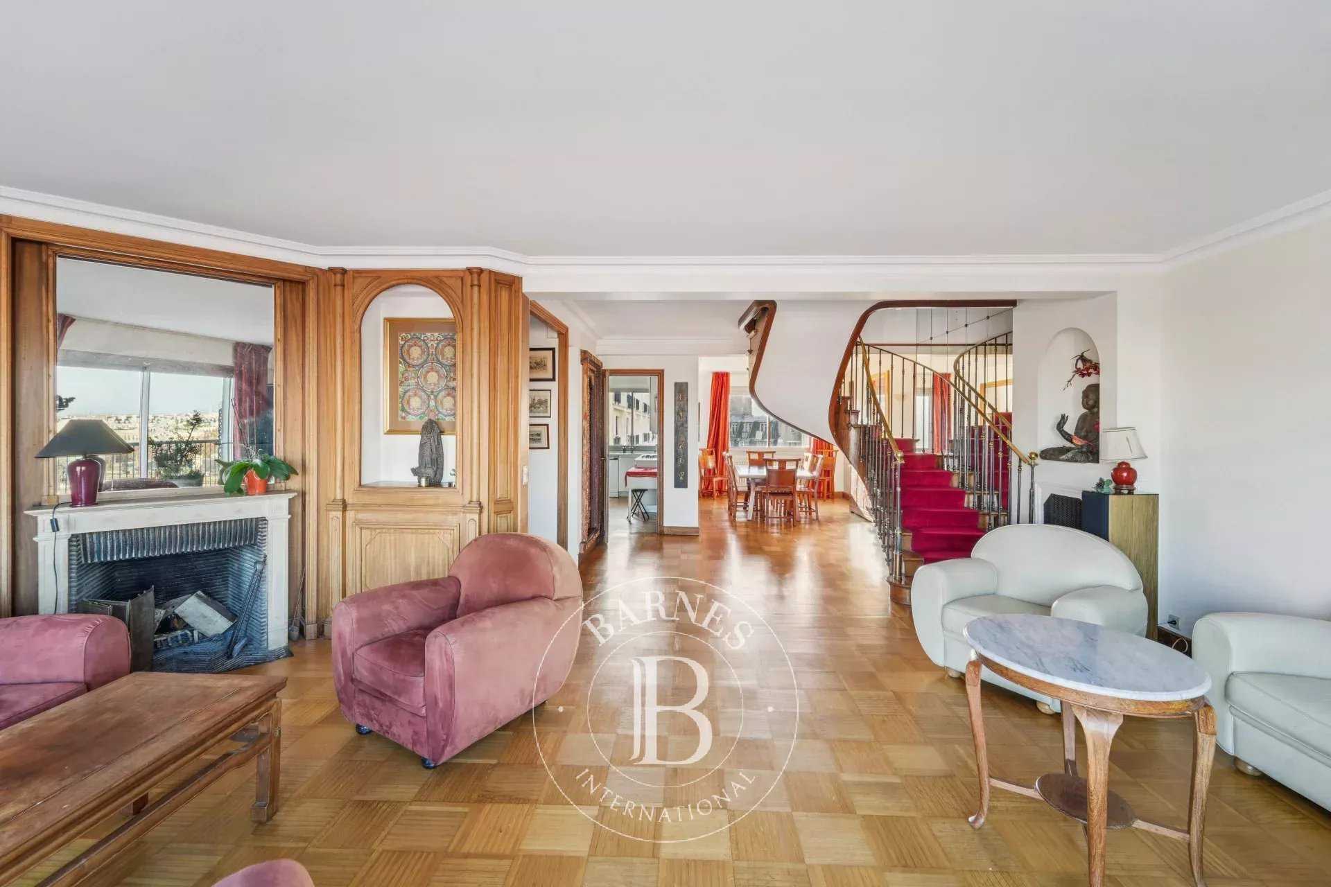 Paris  - Apartment 2 Bedrooms